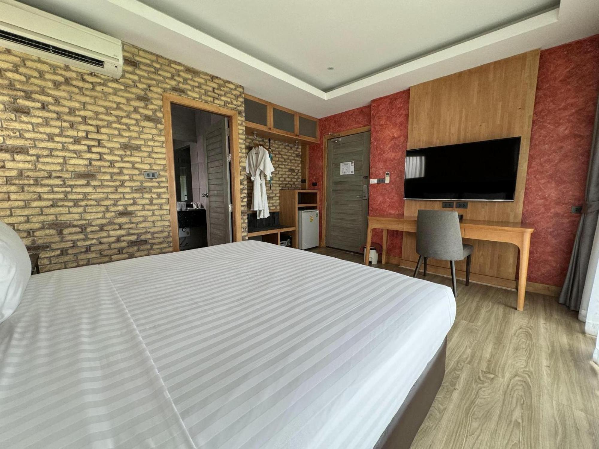 La Isla Pranburi 4*