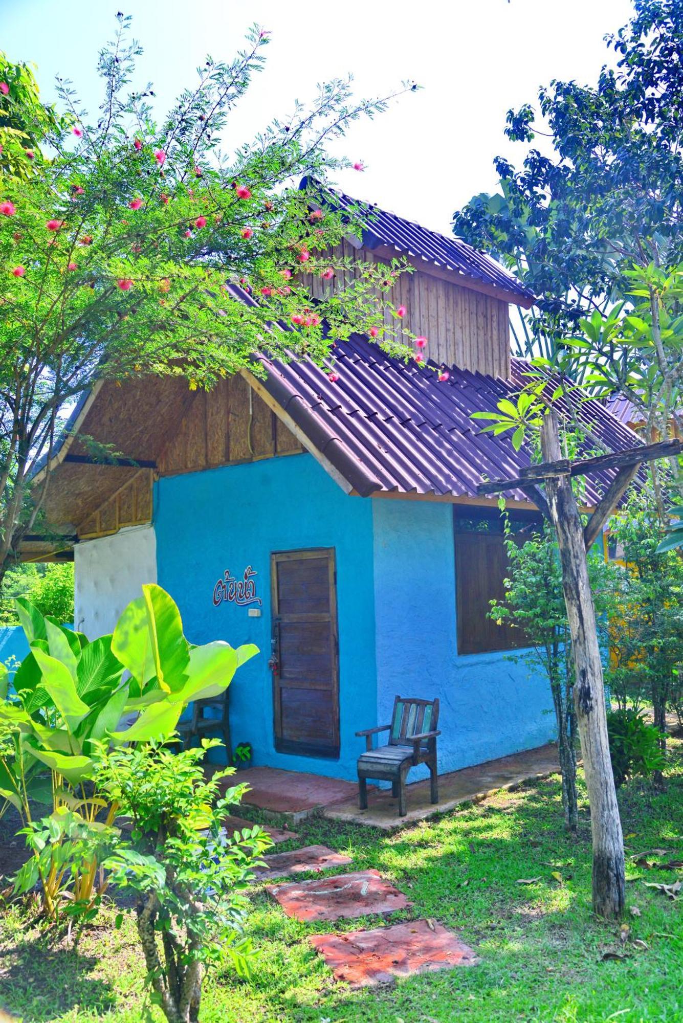 Guest house อยู่ดินกินดีฟาร์มสเตย์