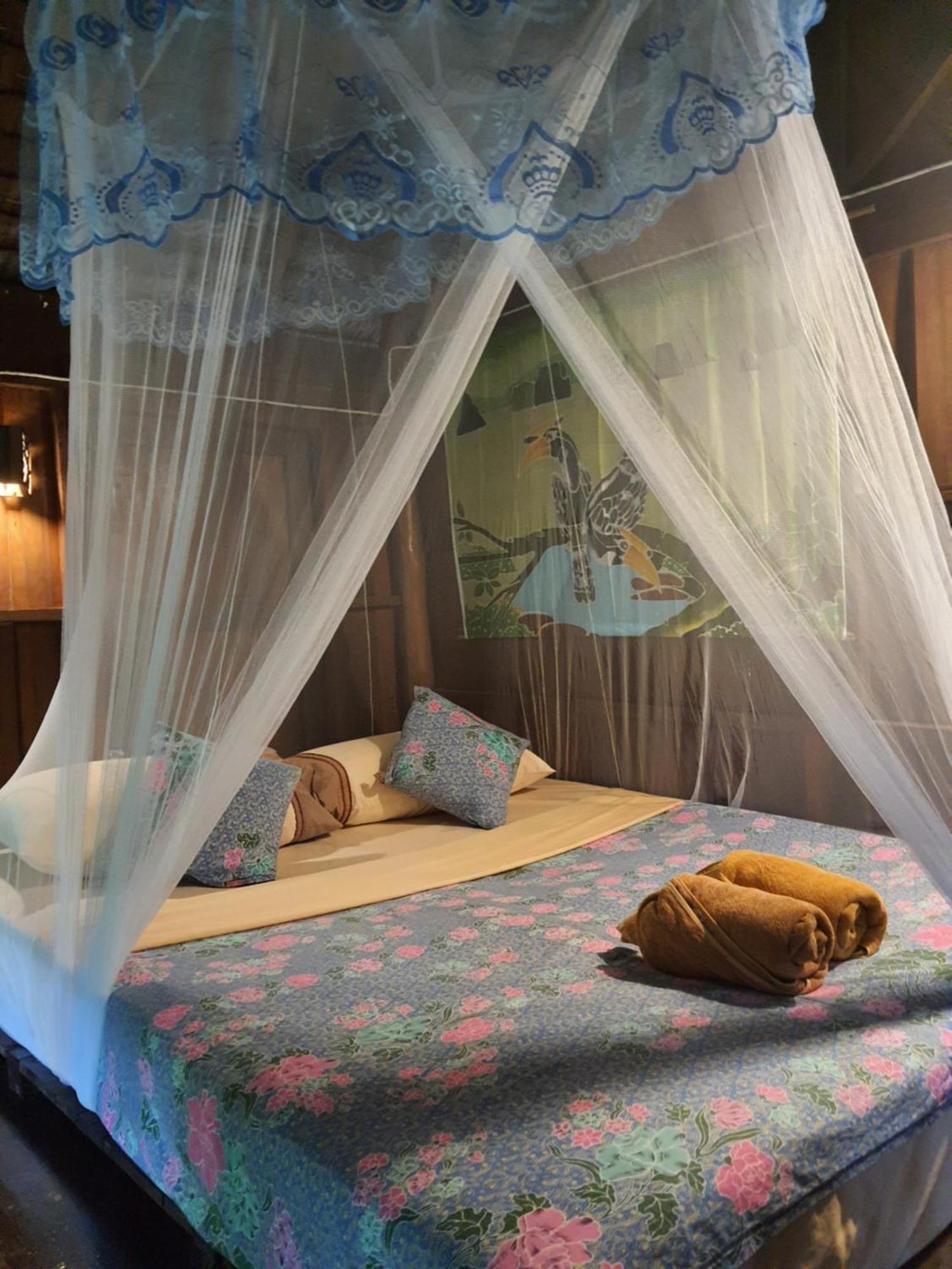Sabai Corner Resort 2*