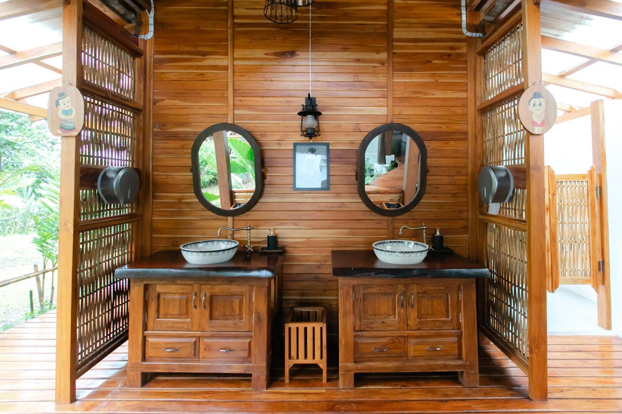 Saksila Resort Nan