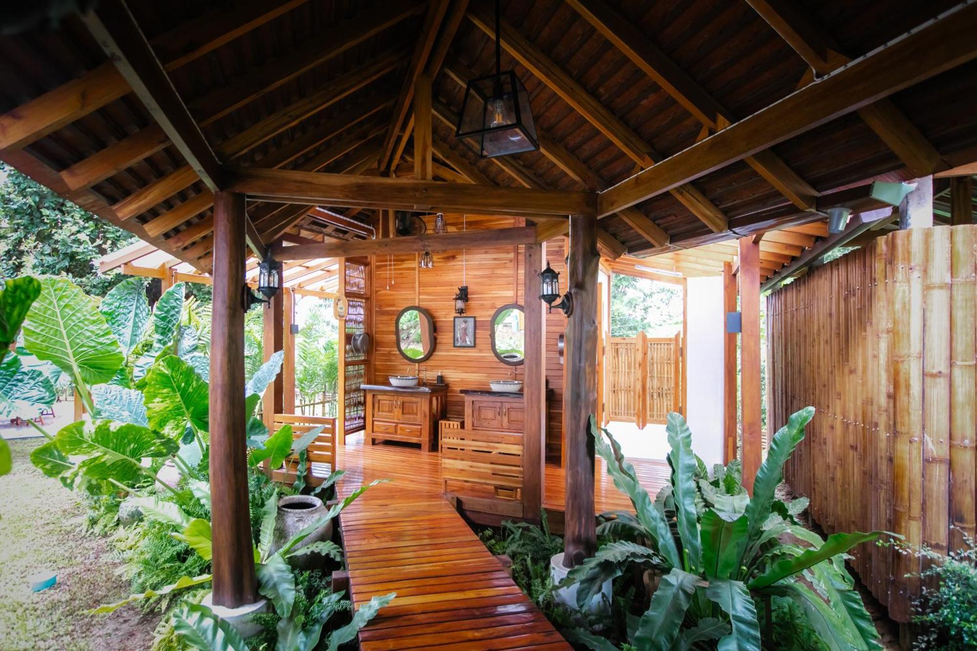 Saksila Resort