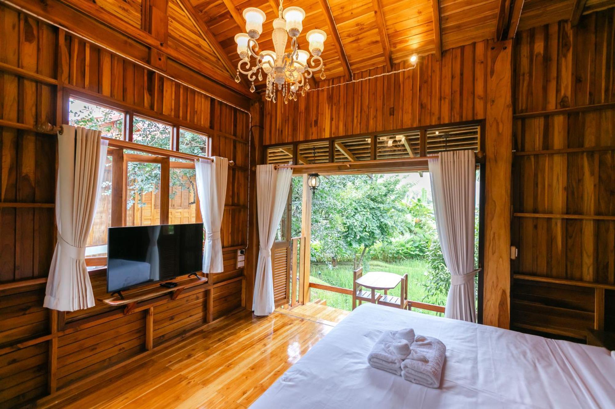 Resort Saksila Nan