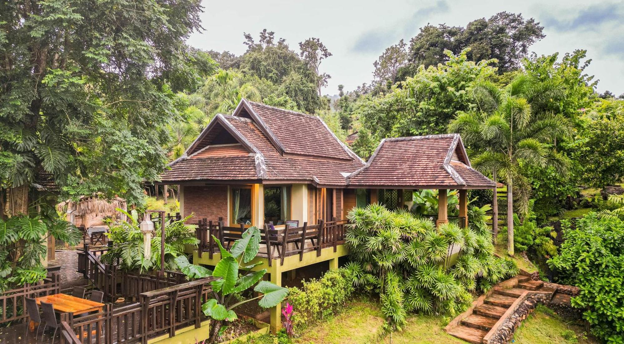 Kanlaya's Eyrie, Luxury * Pang Mapha
