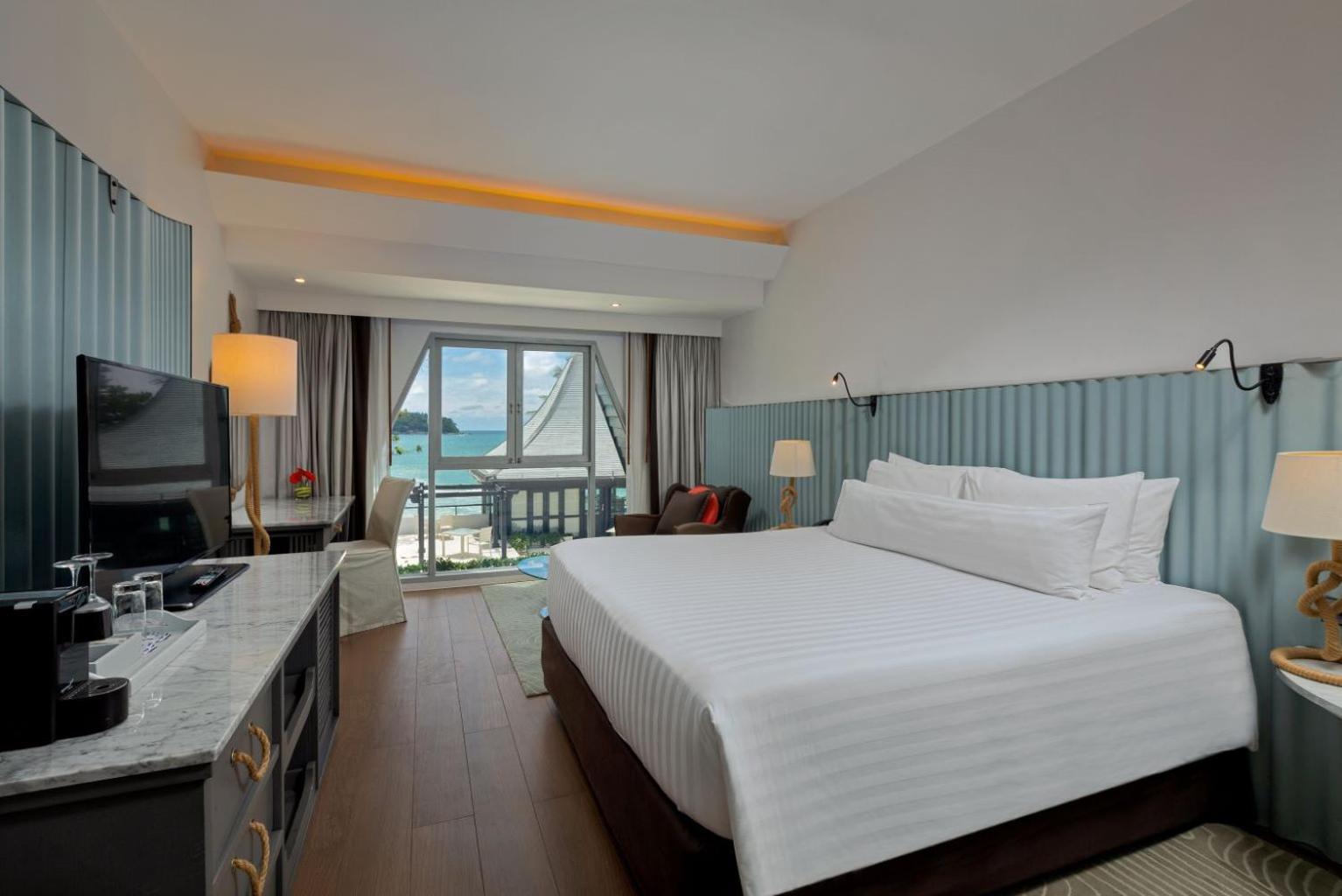The Boathouse Phuket-sha Resort