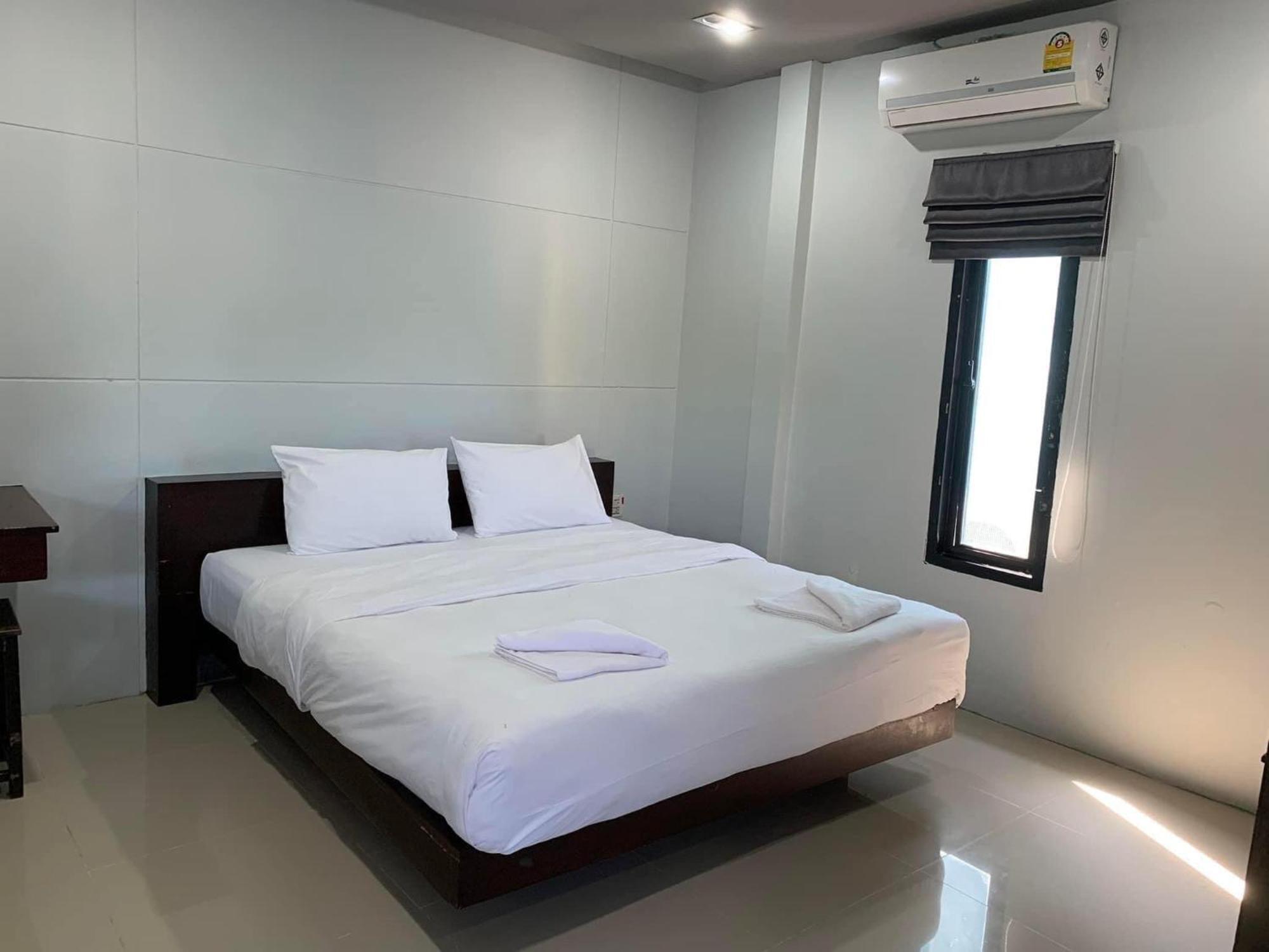 Guest house ยูสีเกด 3*