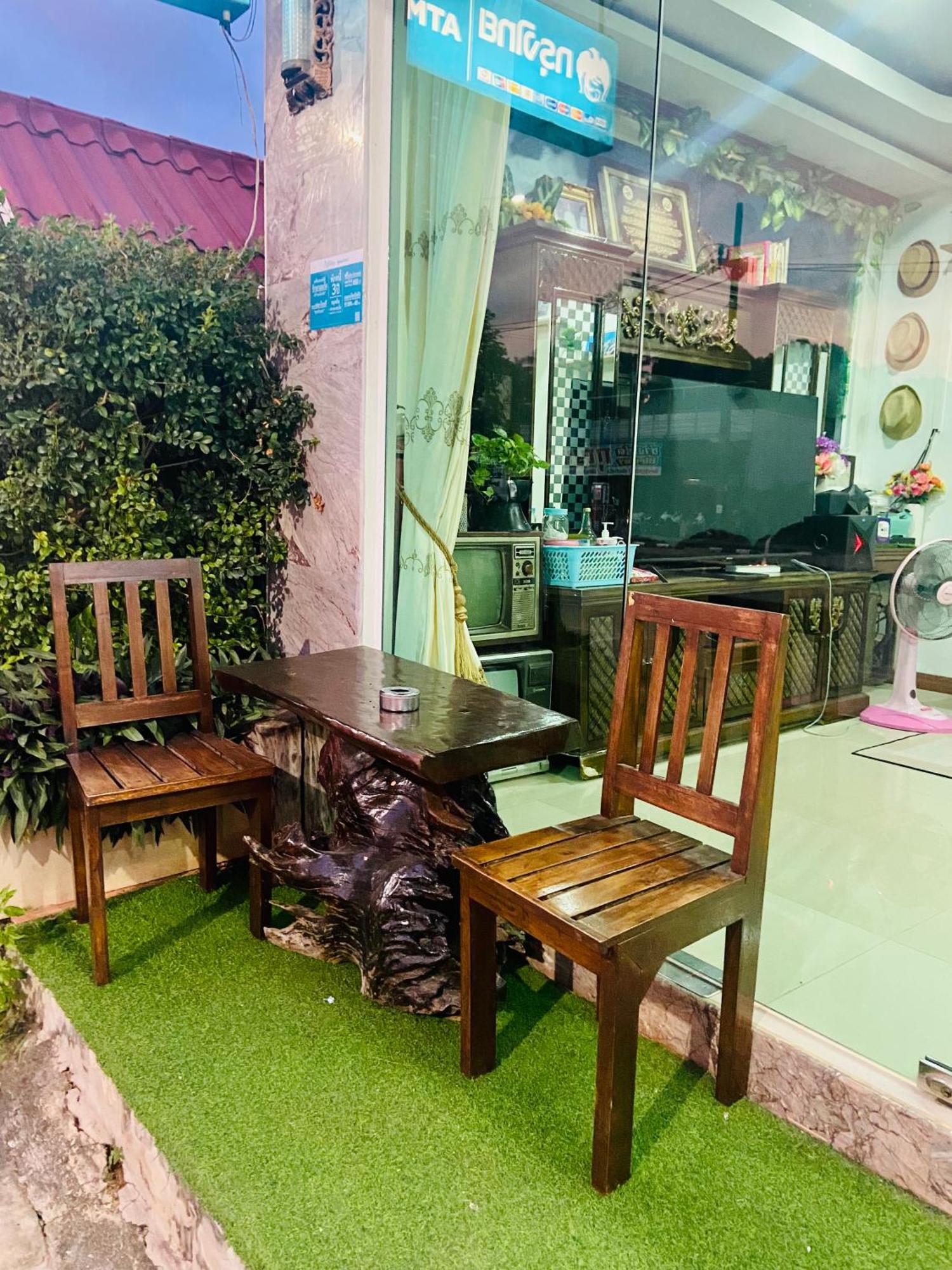Lanta Grand House 3*