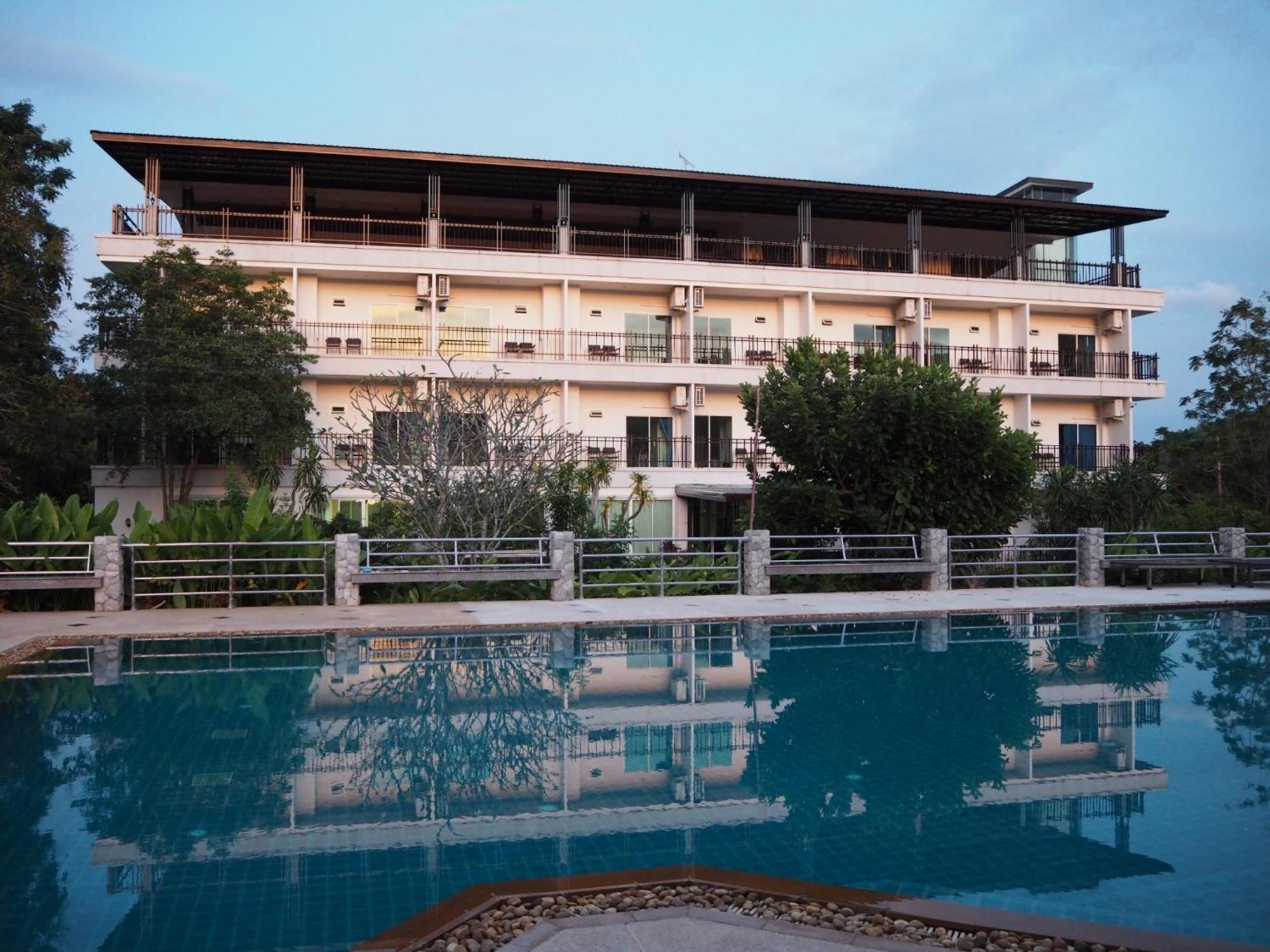 Yura Kiri Khao Yai Resort