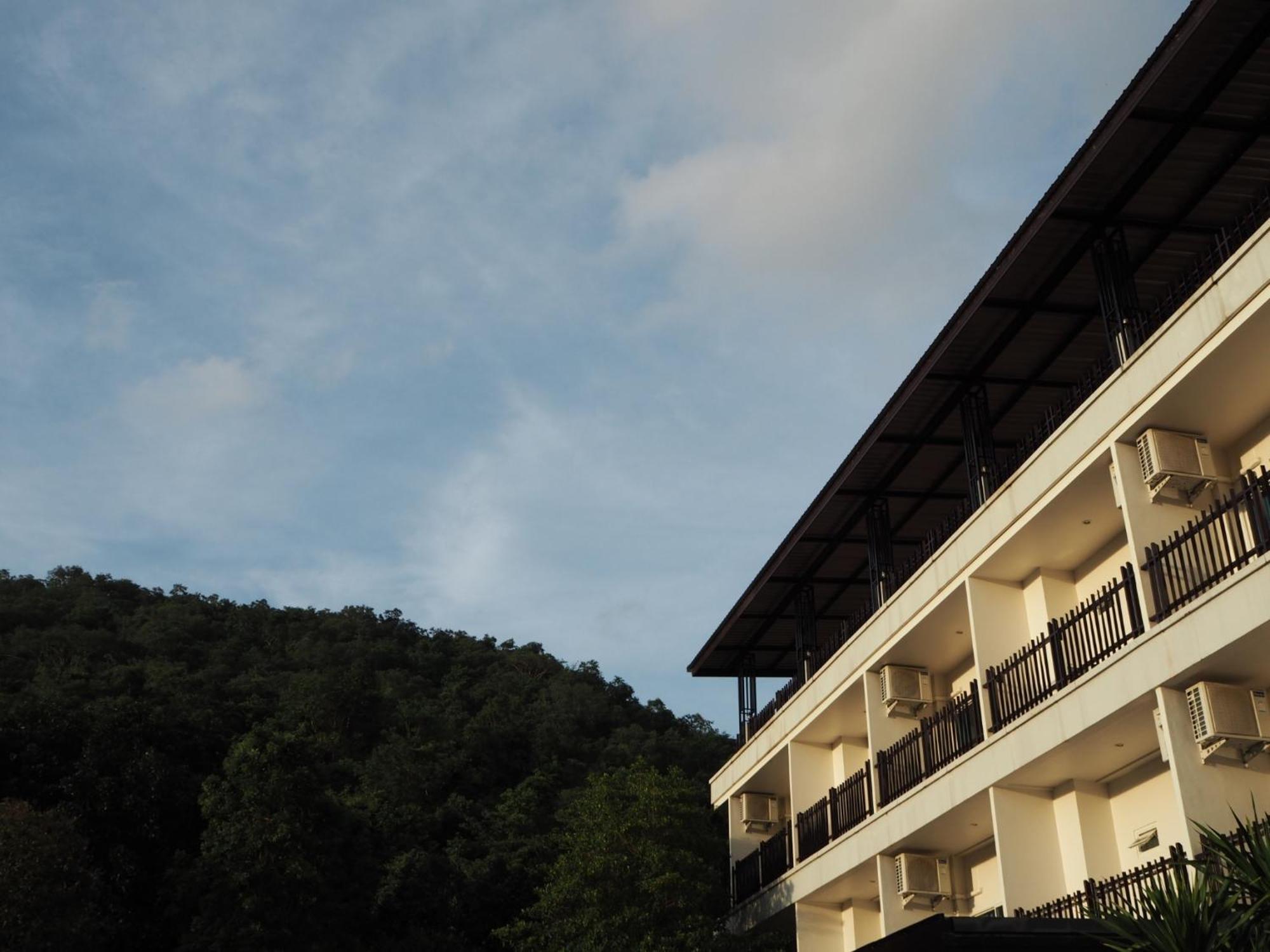 Yura Kiri Khao Yai