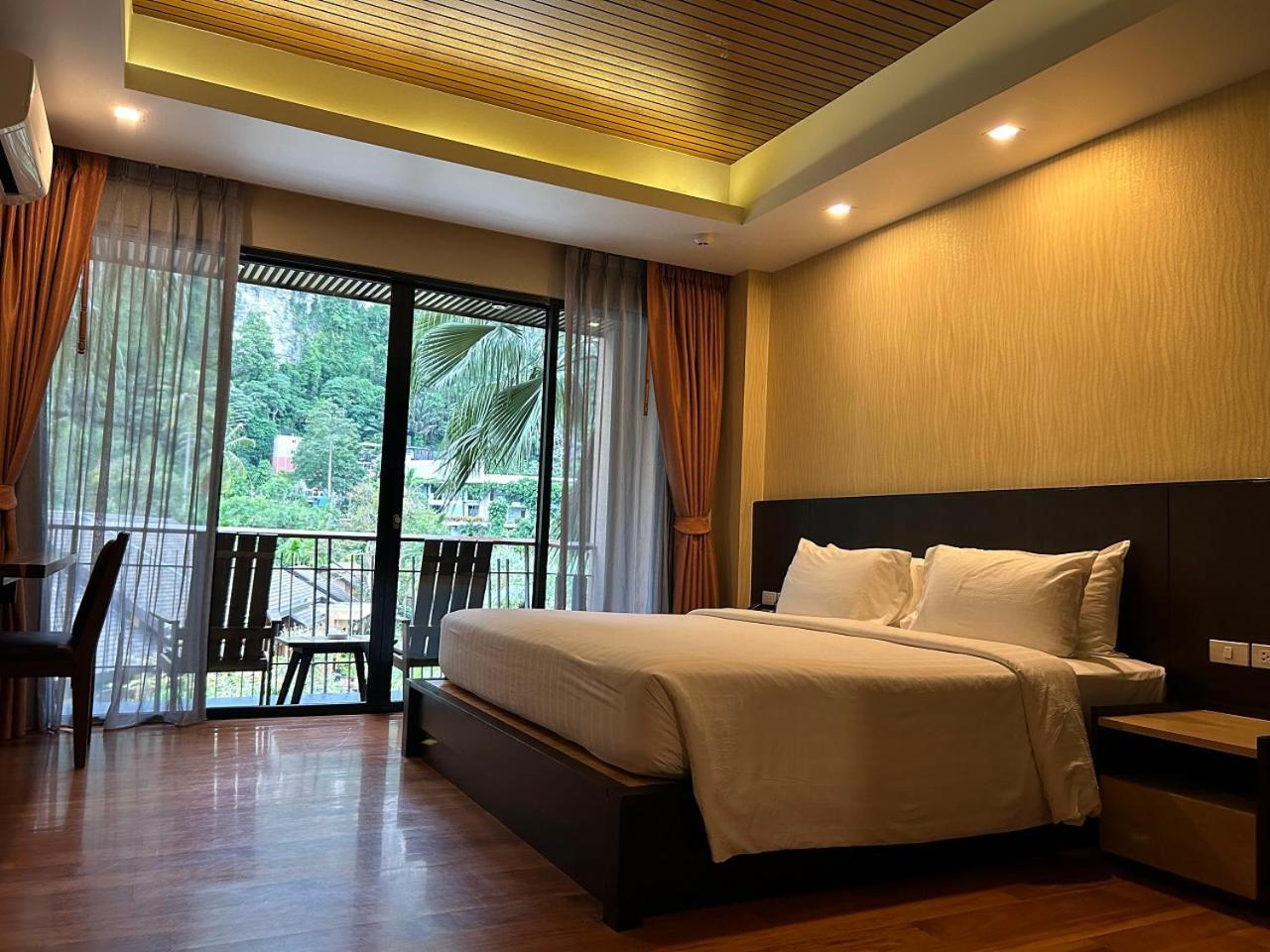 Aonang Hill Krabi-sha Extra Resort