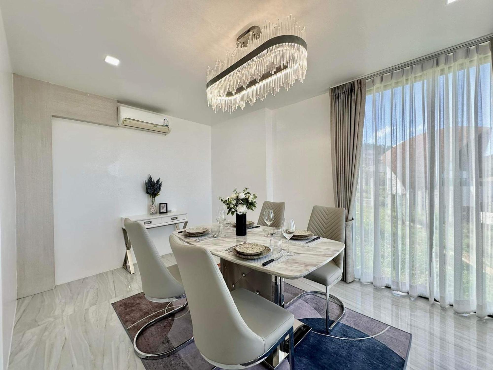 The Blue Lion Samui Villa *