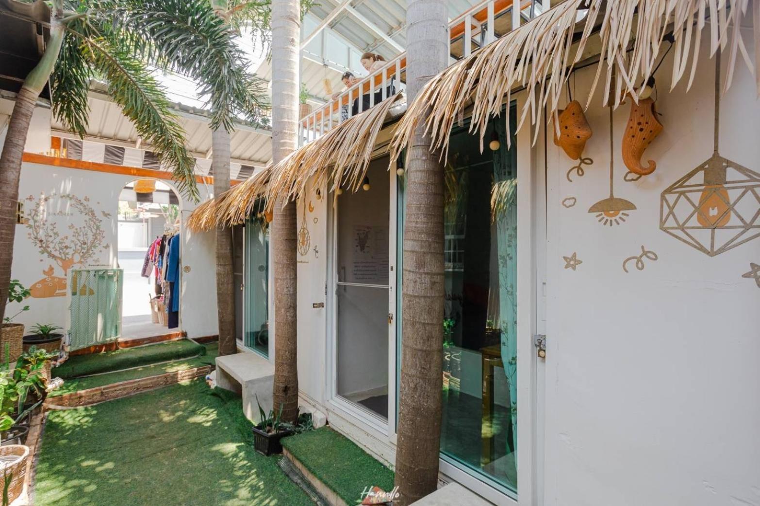 Lodge Miyabi Koh Larn & Lisaa Koh Larn Ko Lan