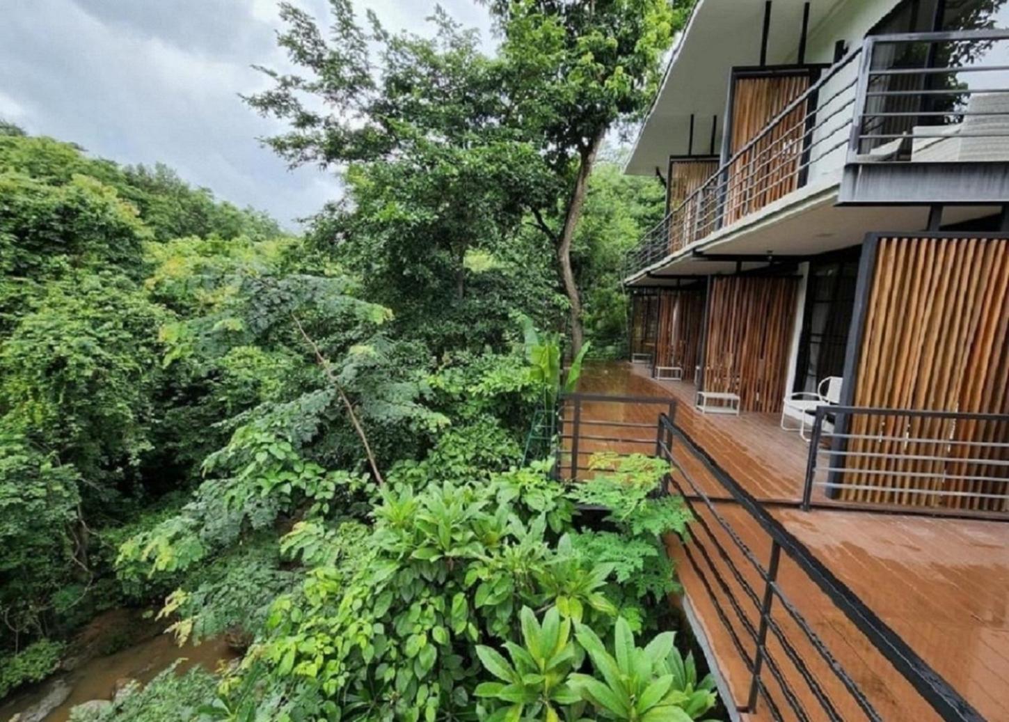 Bed & Breakfast Maesa Greenery Hill Sha