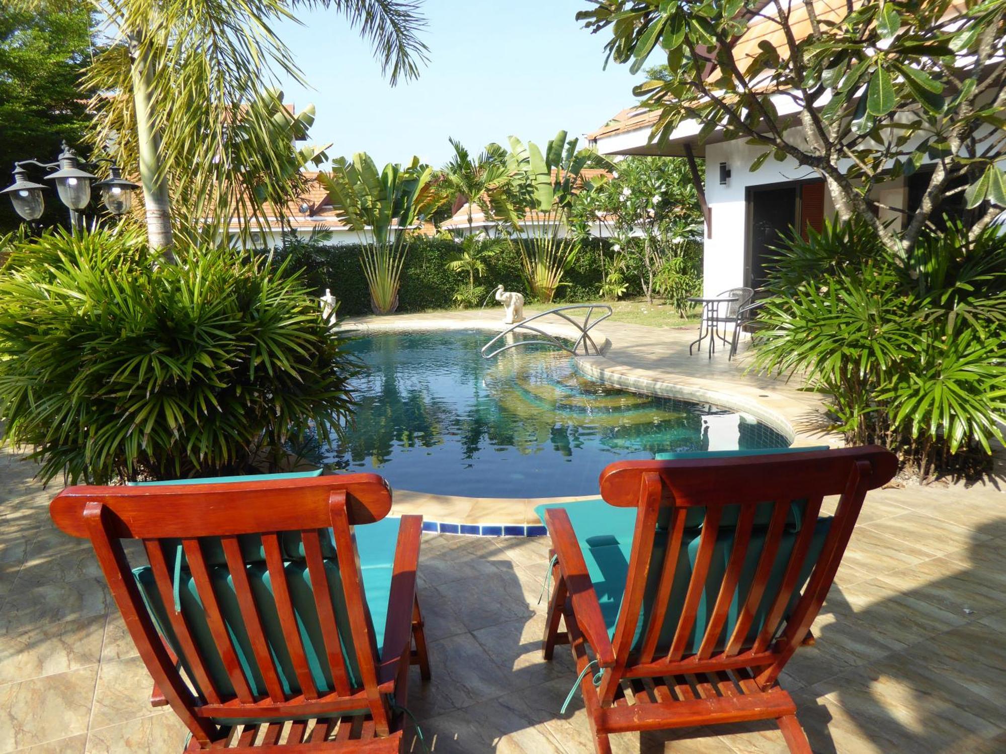 Vip Chain Pool Ban Phe