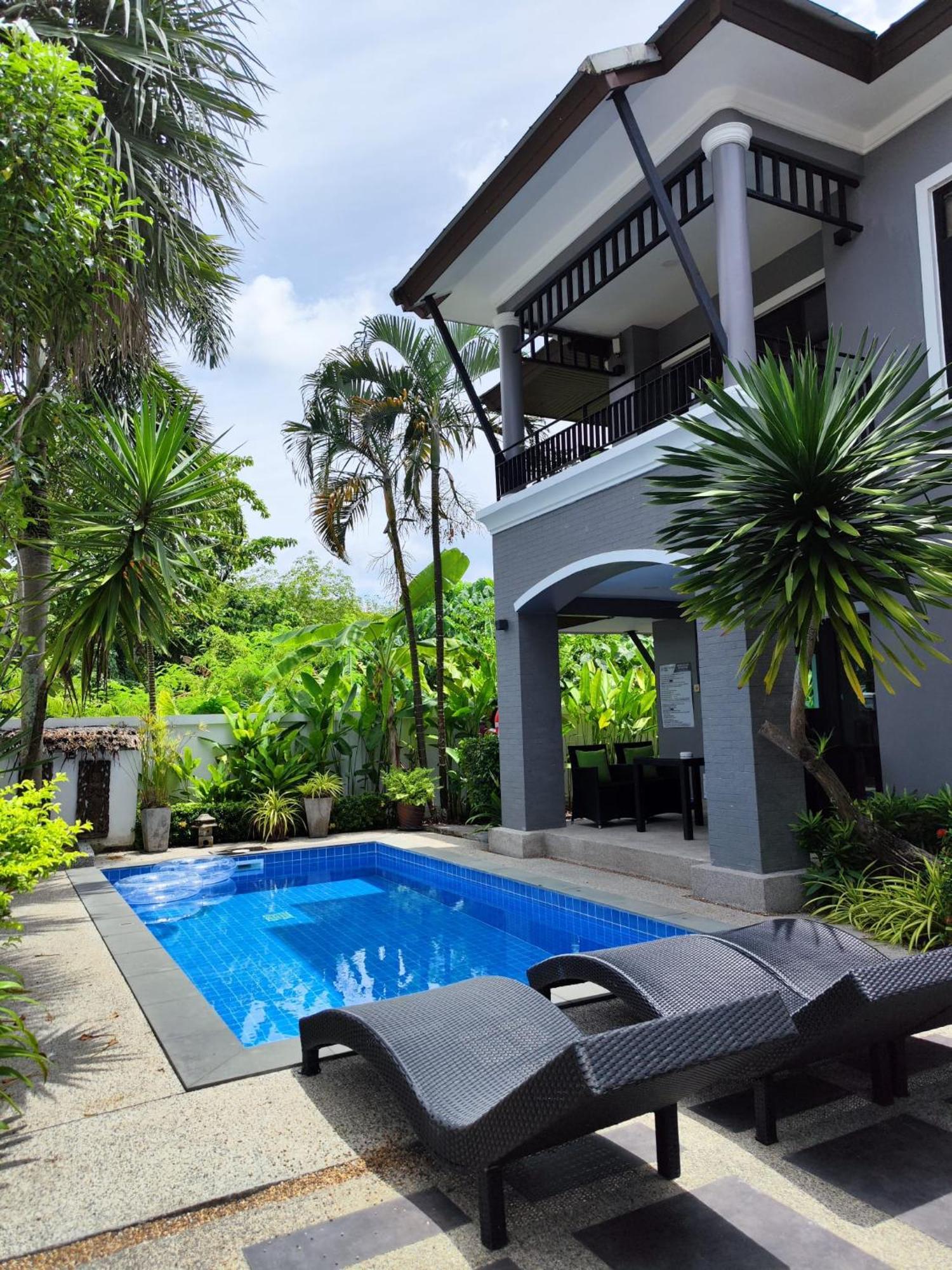 Baan Santhiya Private Pool - Free Tuk-tuk Service To The Beach! Villa Ao Nang