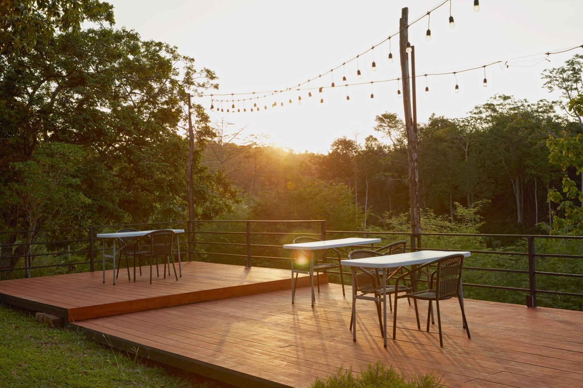 Nuyu Khaoyai Resort Pong Talong