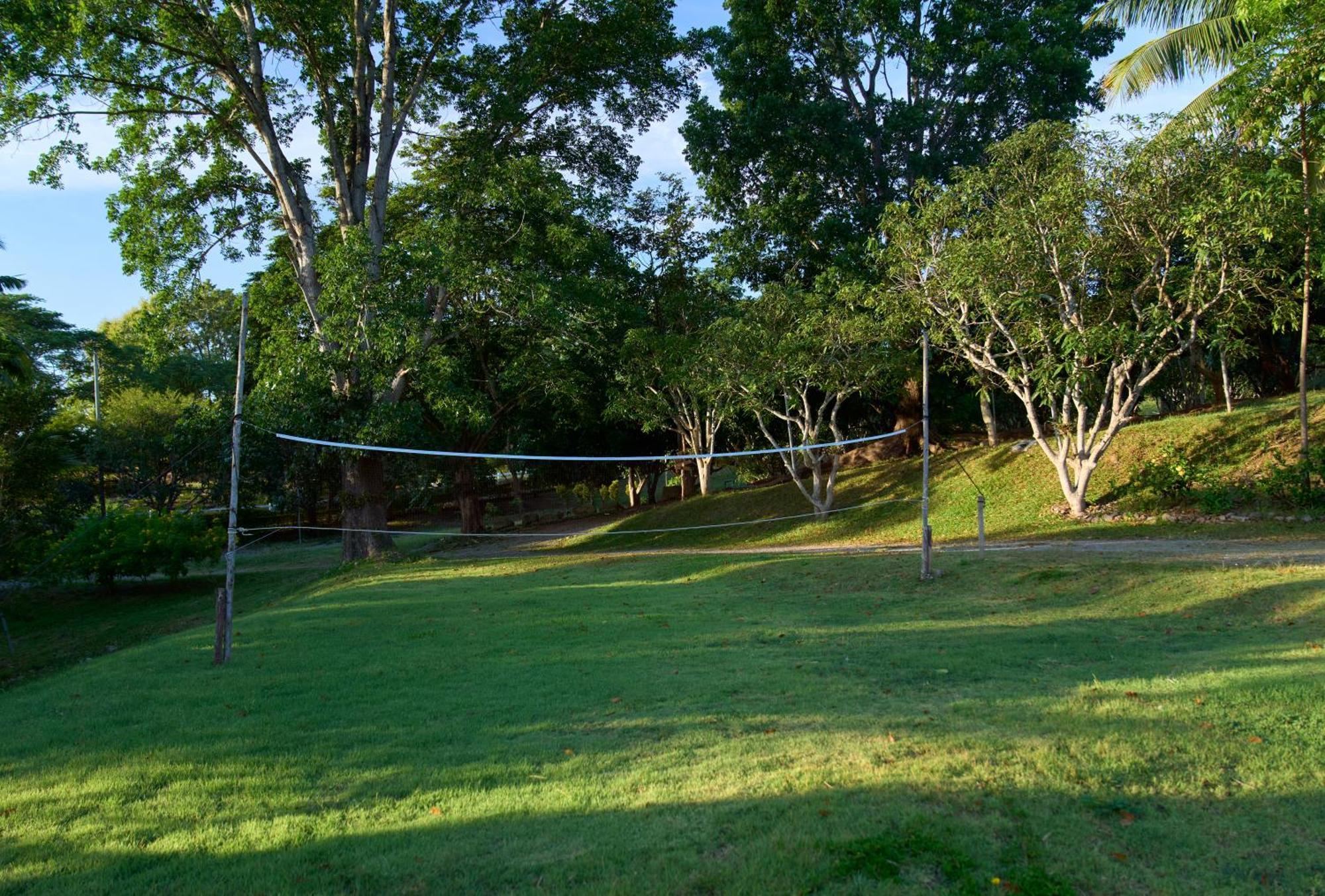 Nuyu Khaoyai Pong Talong