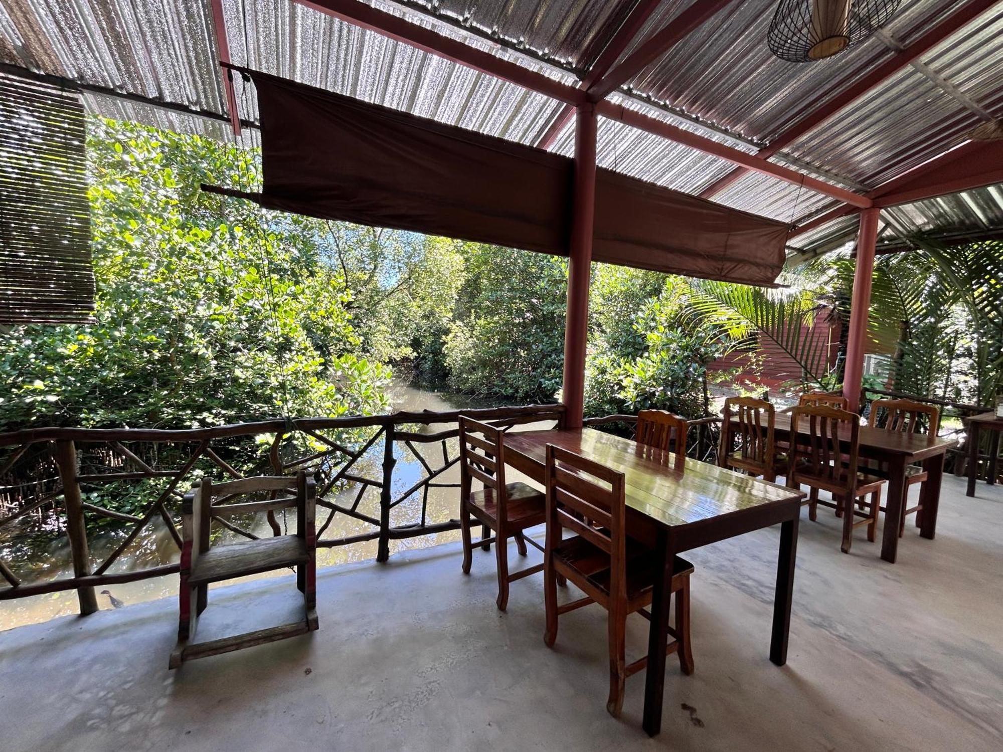 Suchanaree@laemngop Resort Trat