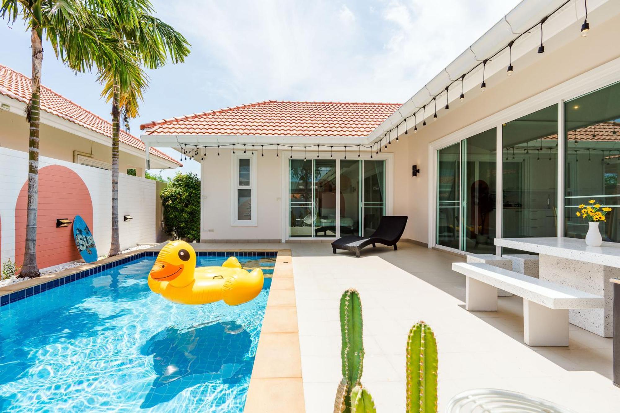 Winter Huahin Holiday home Cha-Am