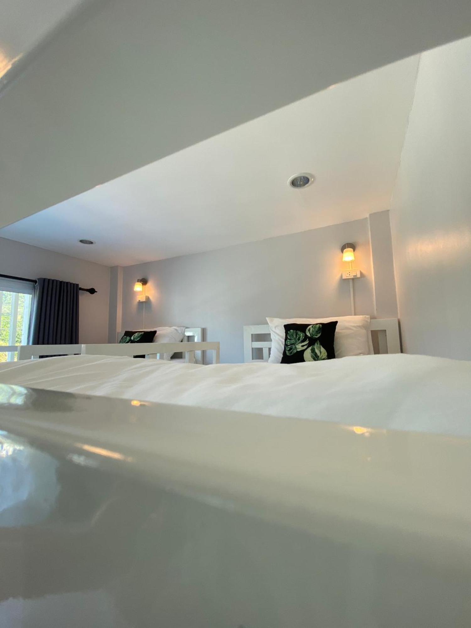 Khaolak Mind (adults Only)