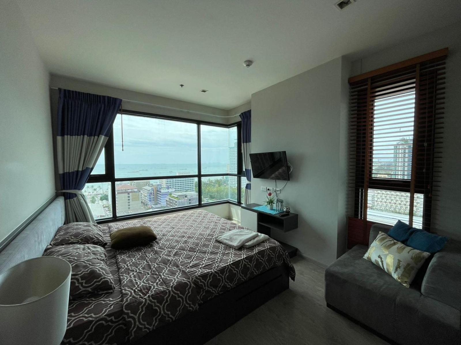 The Base Infinity * Pattaya