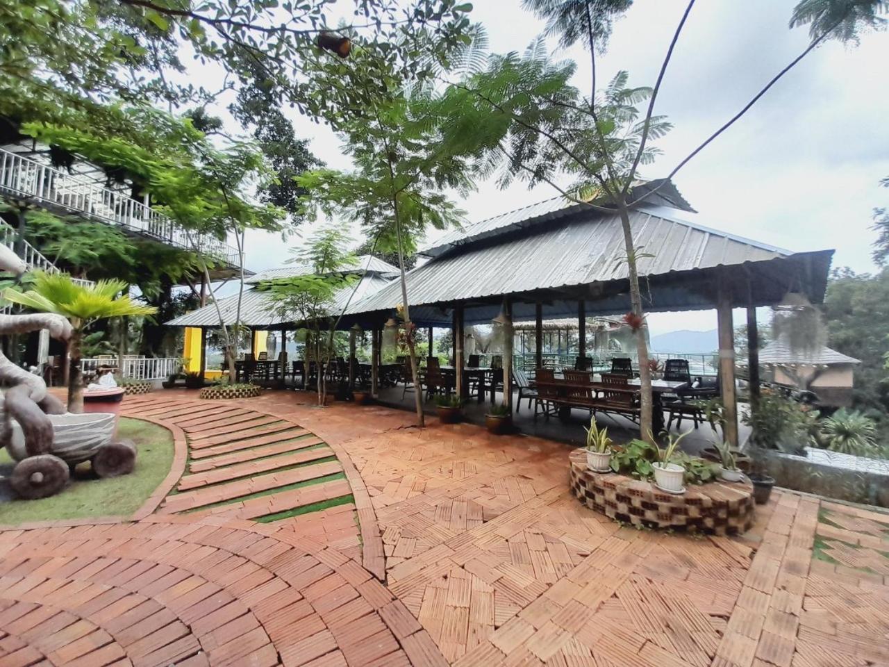 Resort Bangmara Hill Takuapa