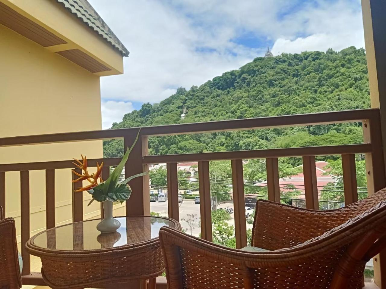 Sun Hotel