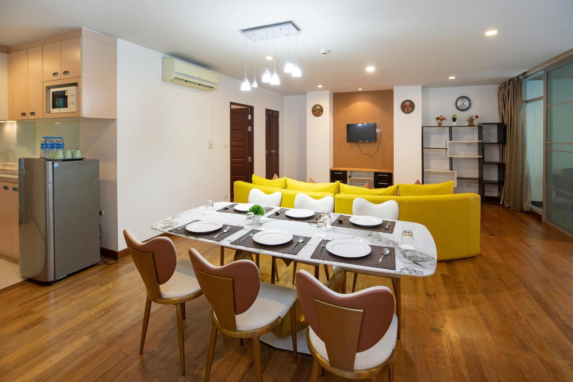 Aparthotel Icheck Residences