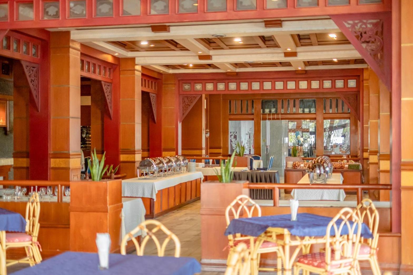 Hotel Welcome 5*