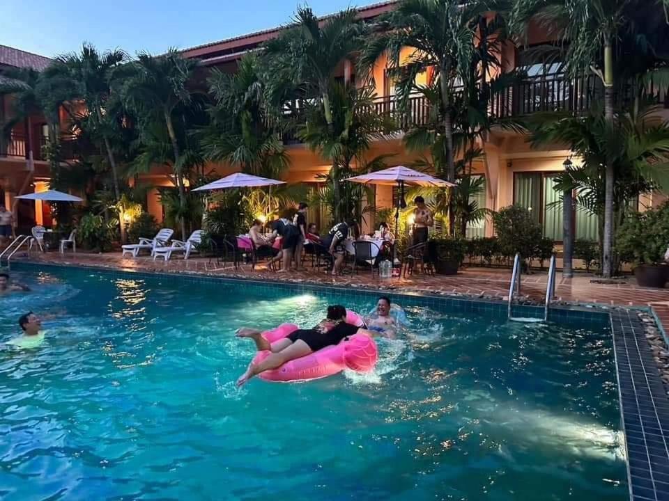 Siam Tara Hotel 4*