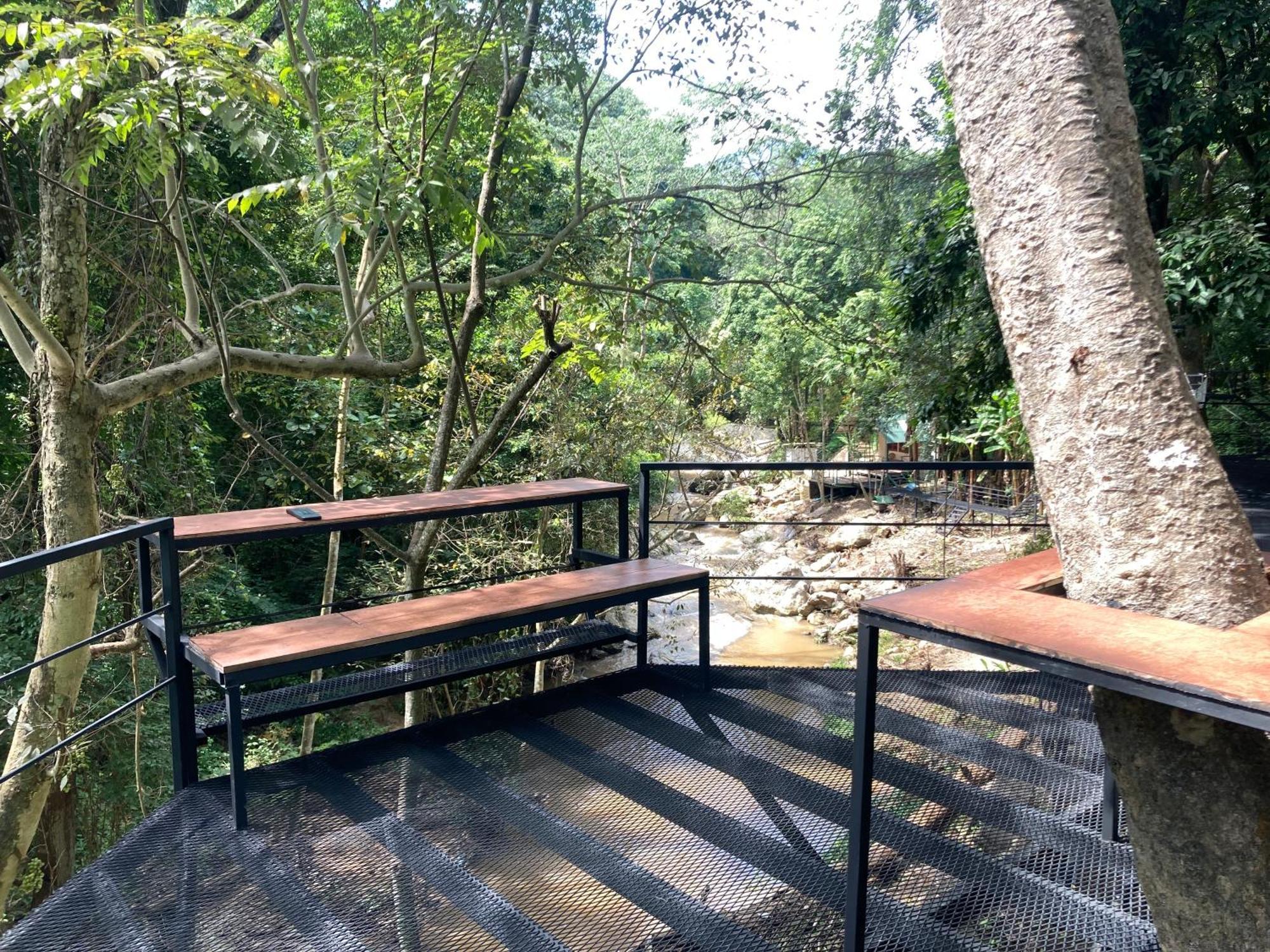 Maesa Greenery Hill Sha Bed & Breakfast