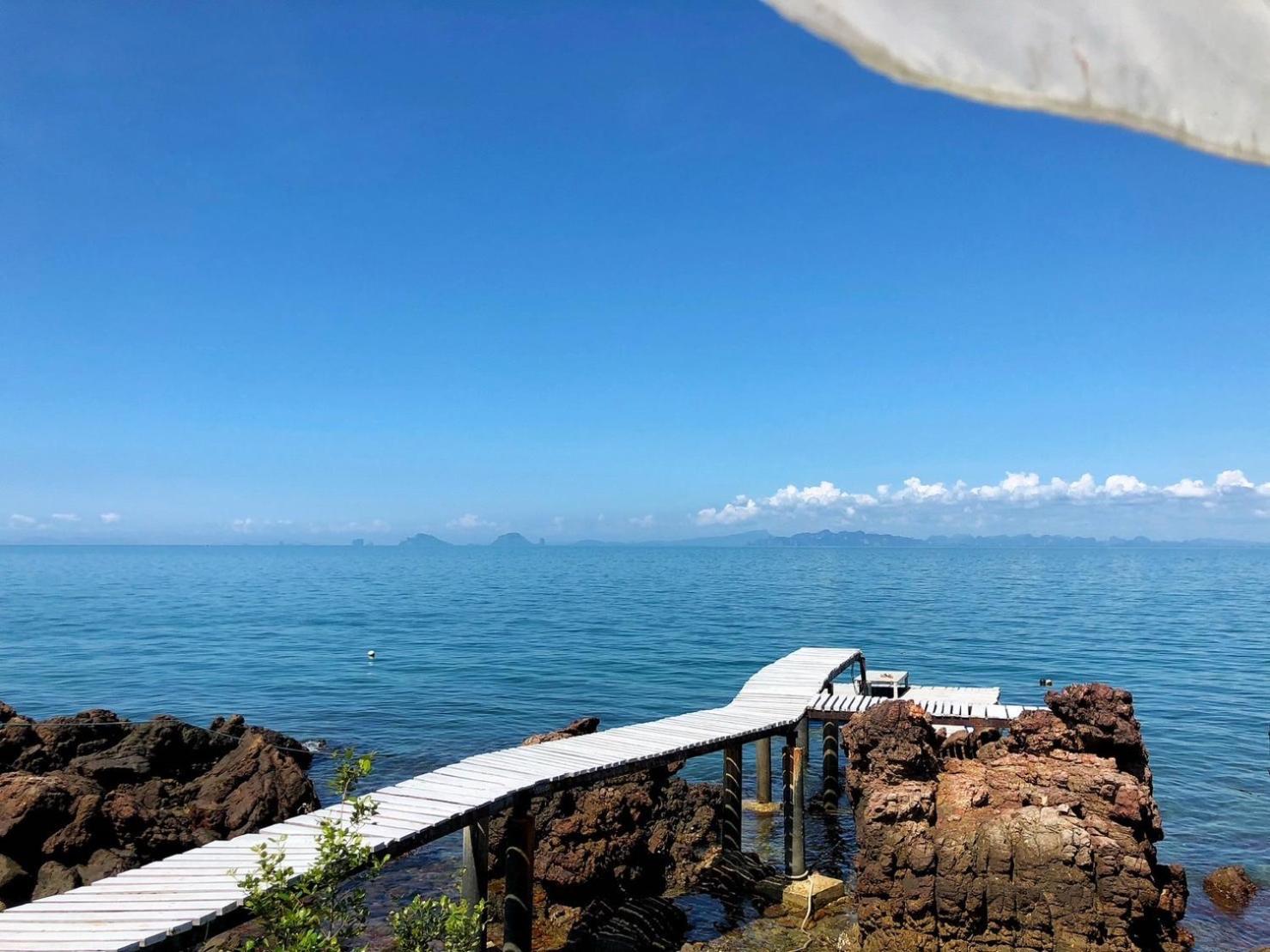 Rock View Terrace * Koh Jum