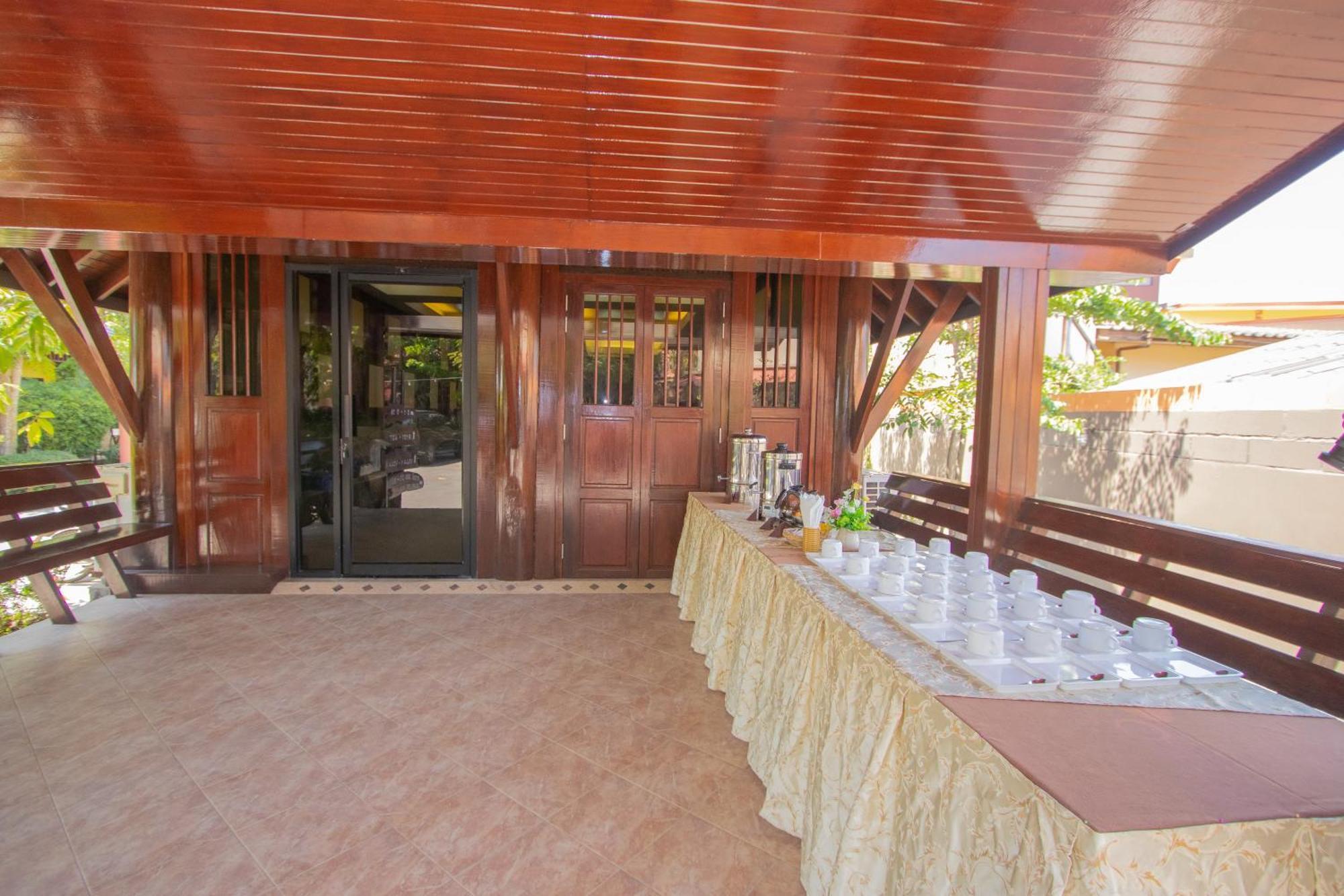 Baan Grood Arcadia & Ban Krut (Prachuap Khiri Khan)