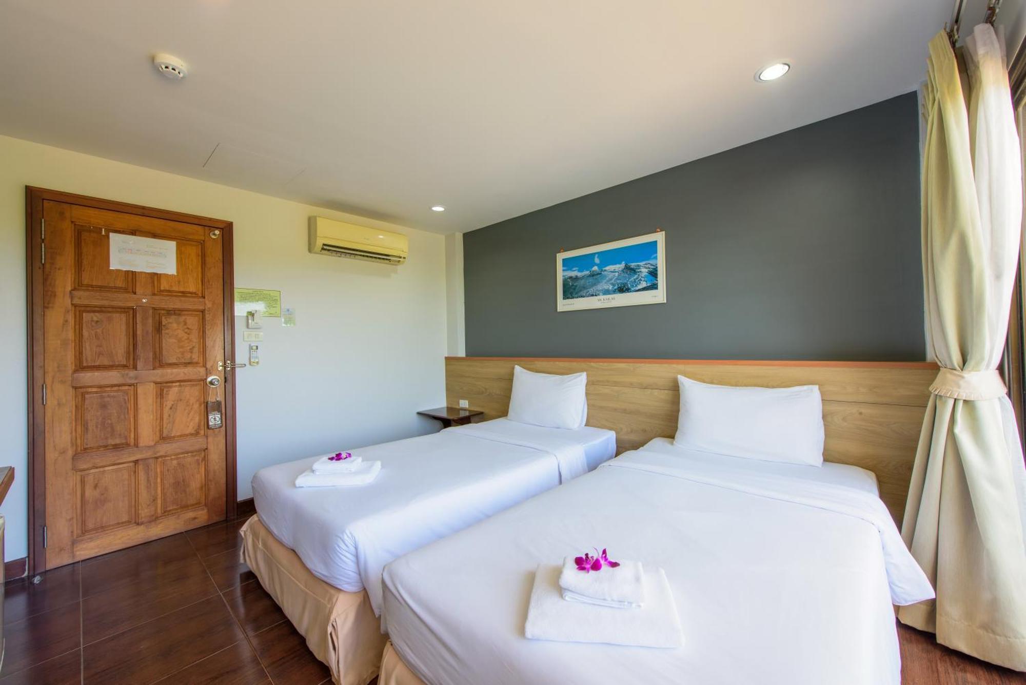 Resort Baan Grood Arcadia & Ban Krut (Prachuap Khiri Khan)