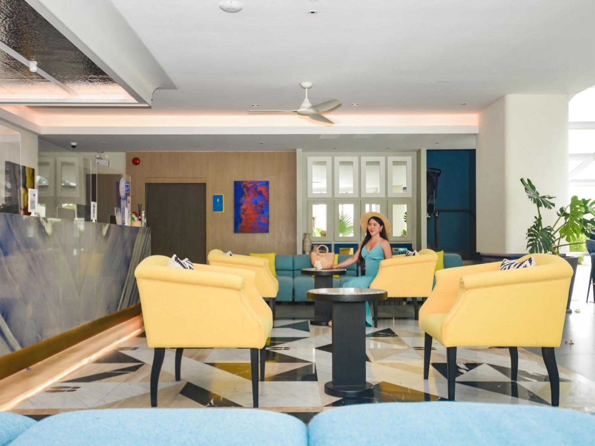 Relo' The Urban Escape - Huahin Resort