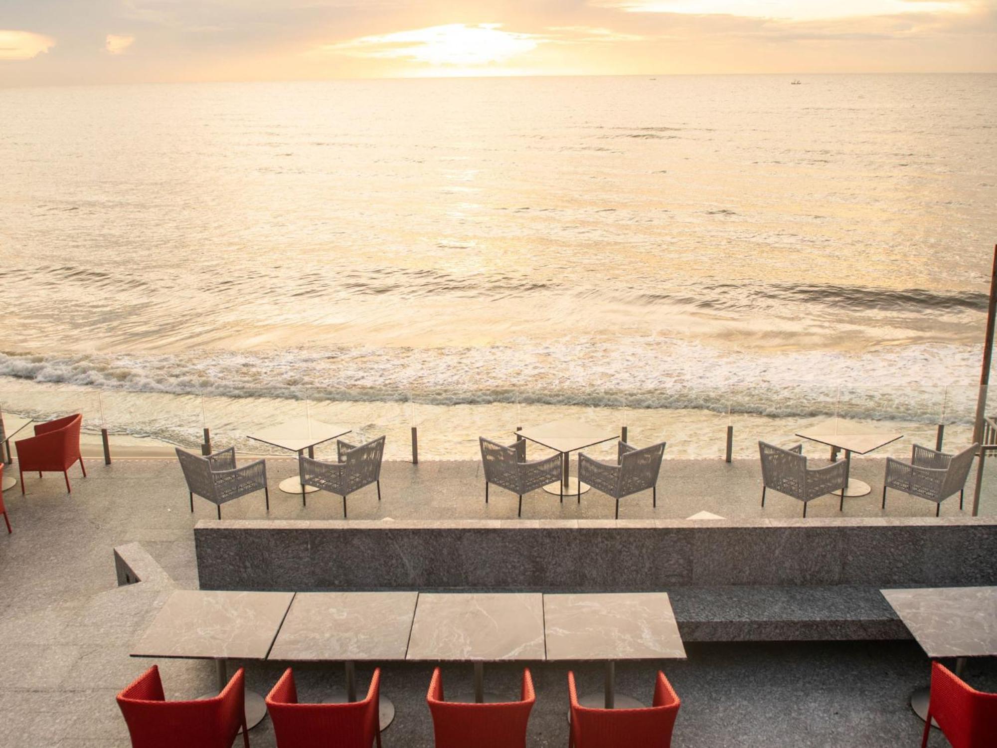 Relo' The Urban Escape - Huahin Resort Cha-Am