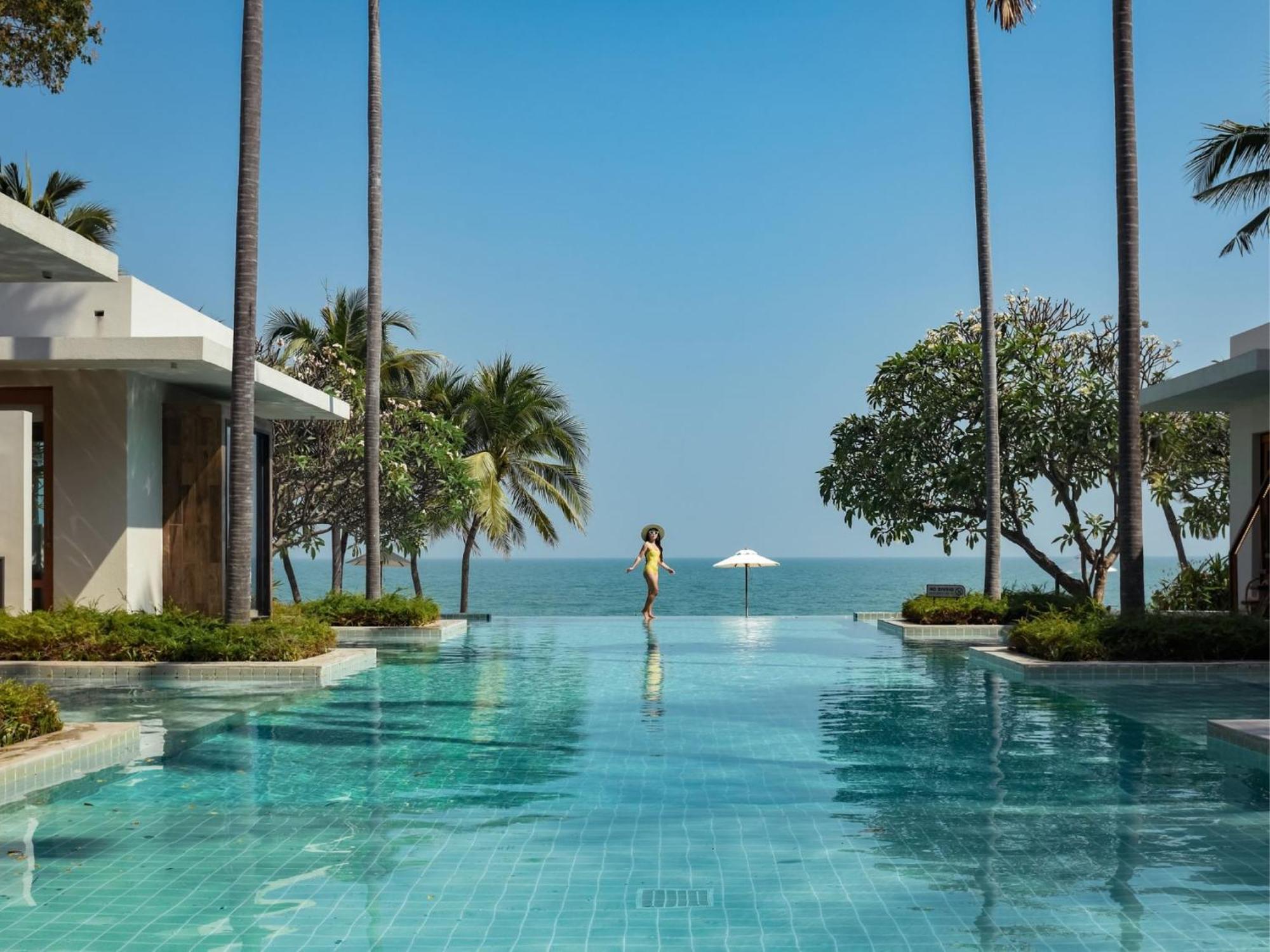 Relo' The Urban Escape - Huahin Resort 4*