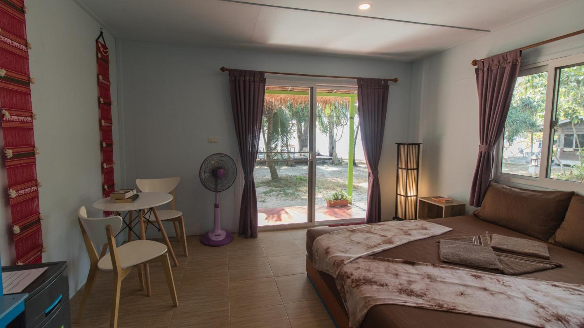 Phayam Friends Resort Koh Phayam