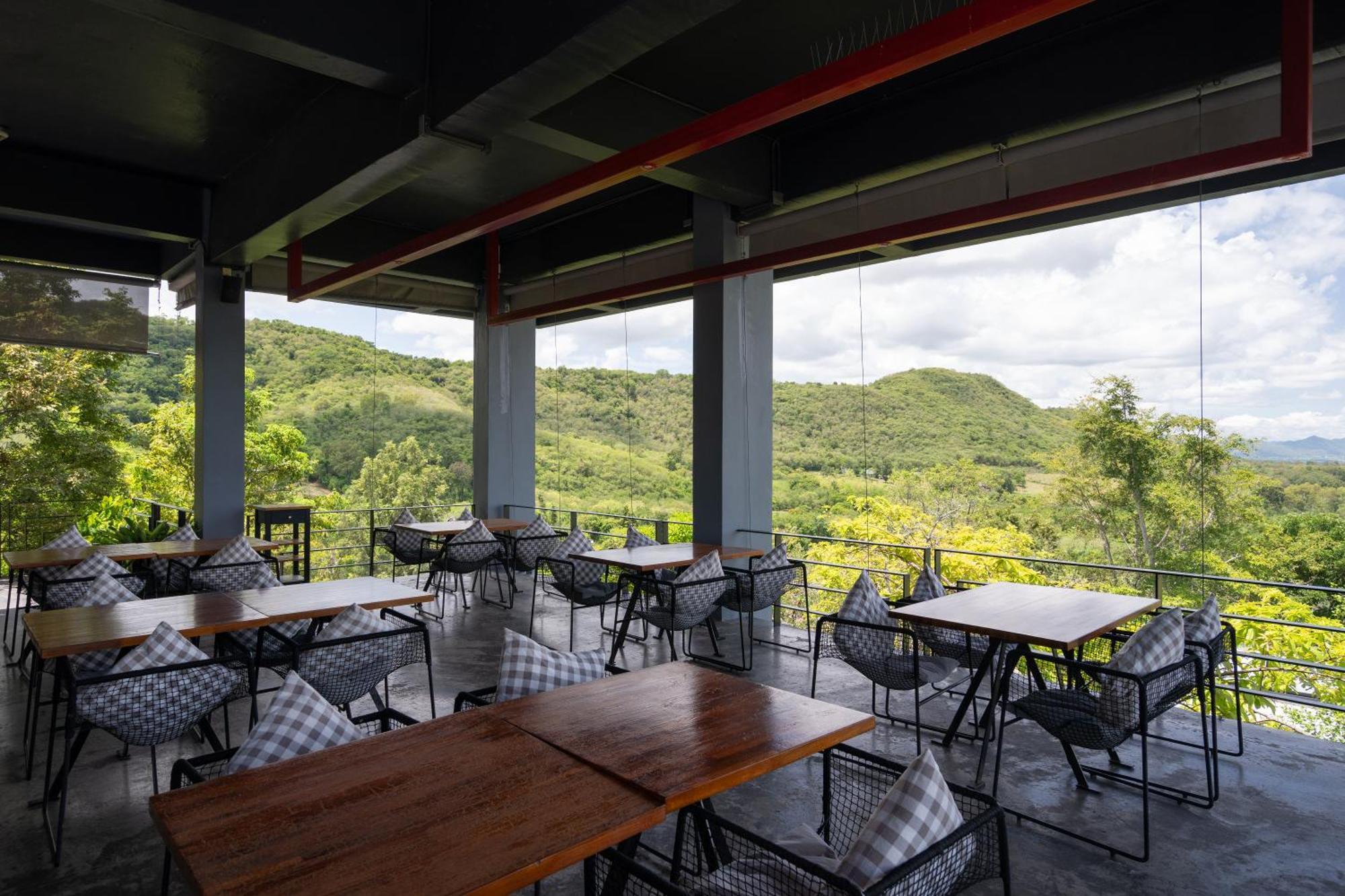 Resort The Paz Khao Yai By Pcl
