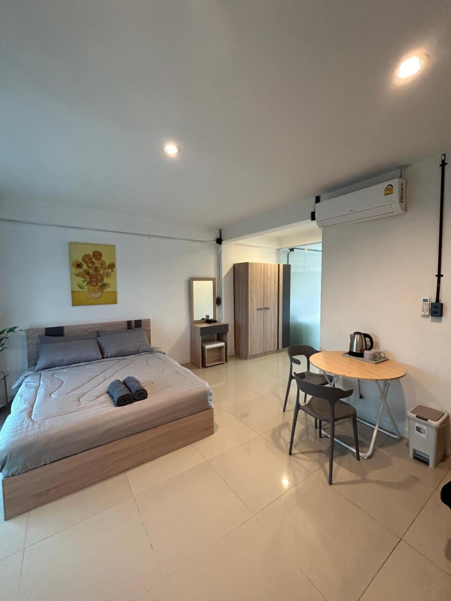 Albergue Monkey Toe Chiang Mai