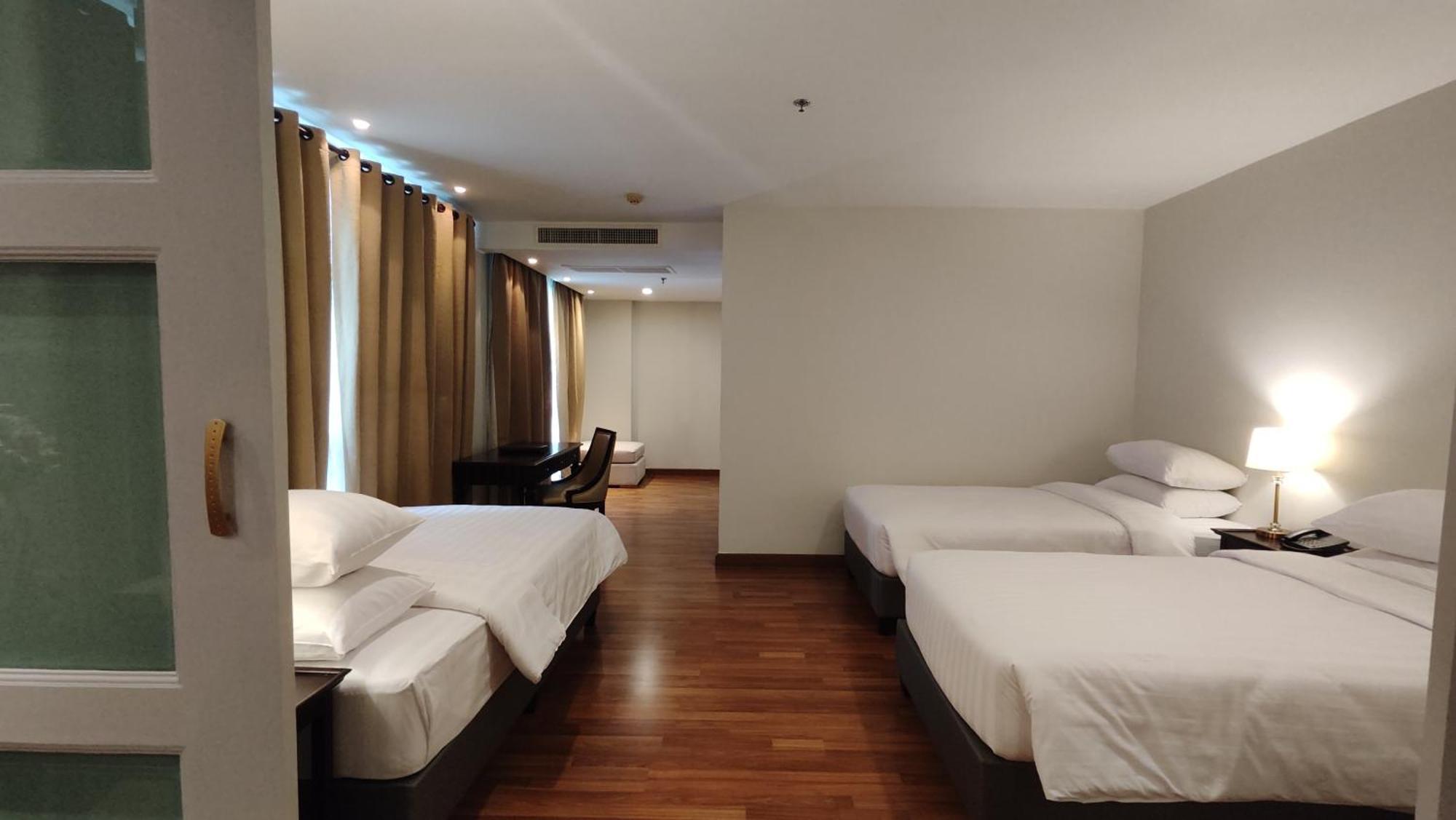 Hotel The Bless And Banguecoque
