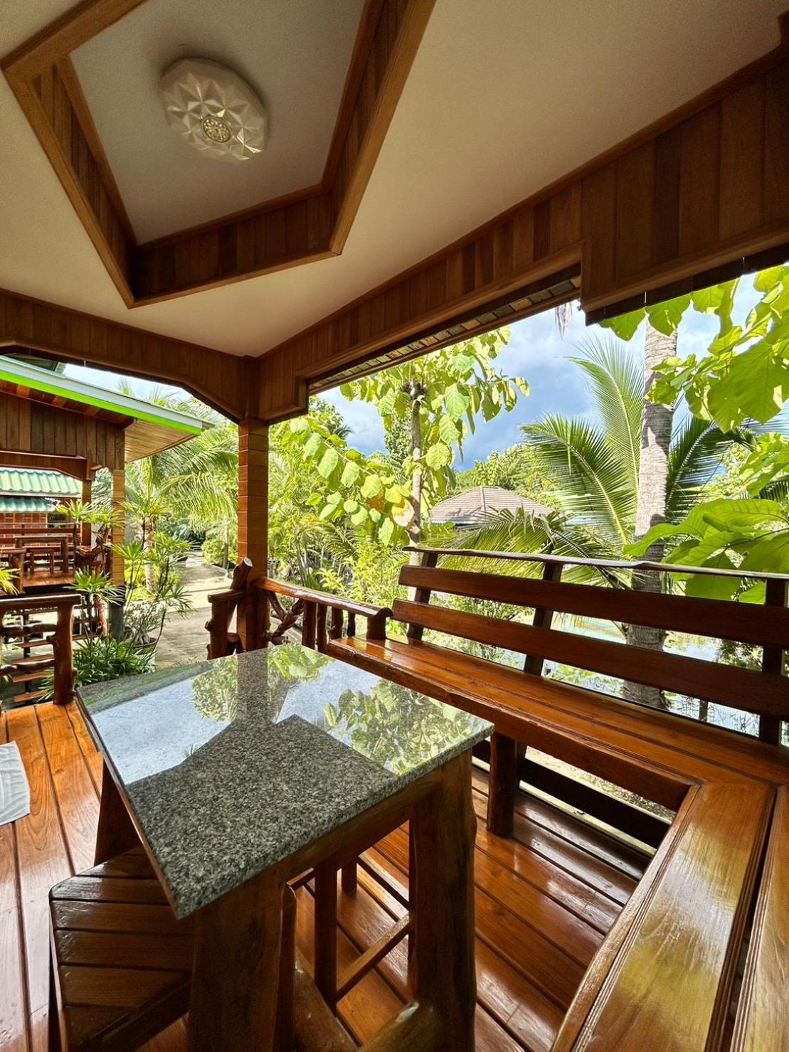 Magmai And Resort