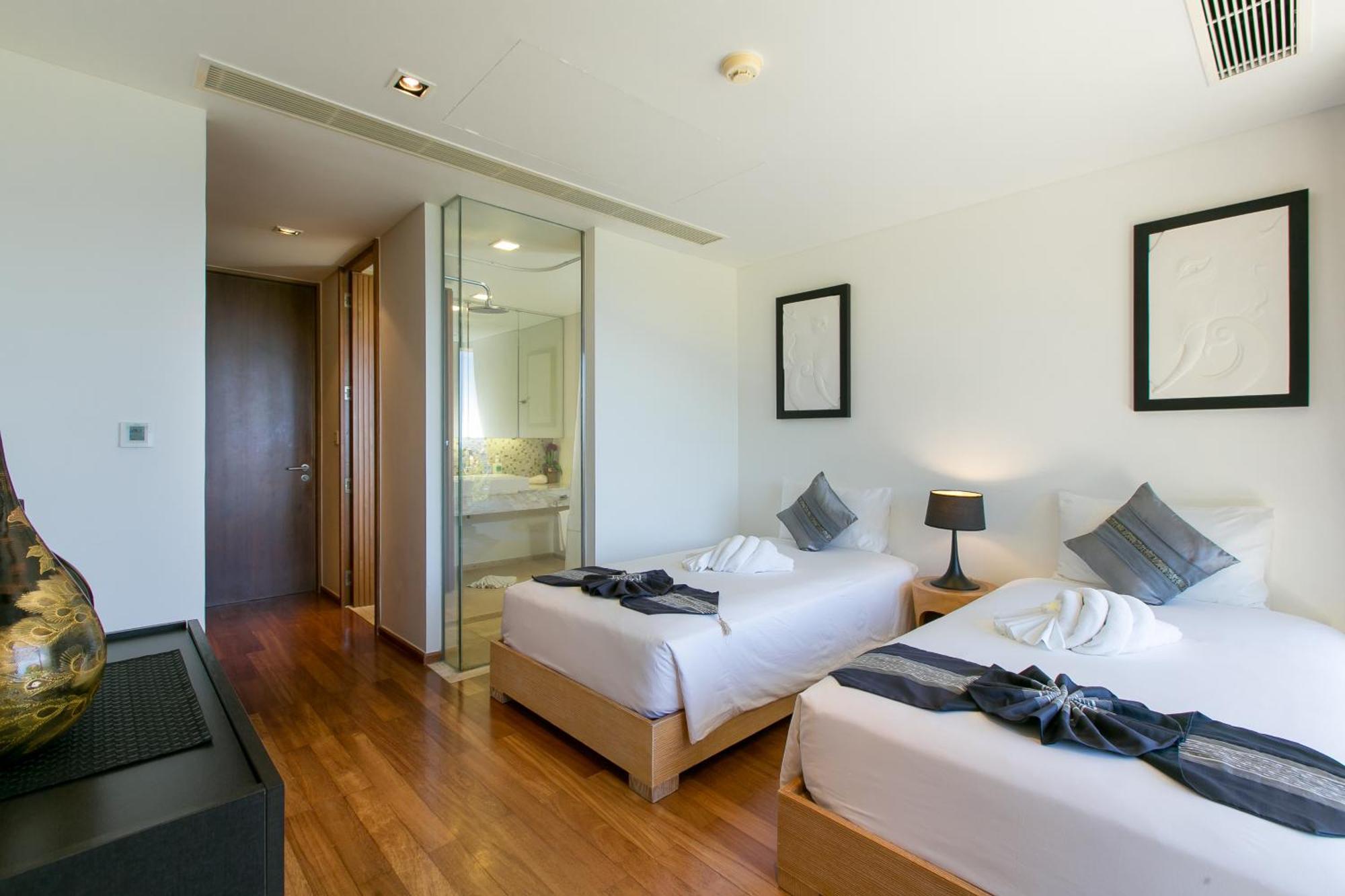 The Heights Penthouse Ocean View A11 Near Apartment