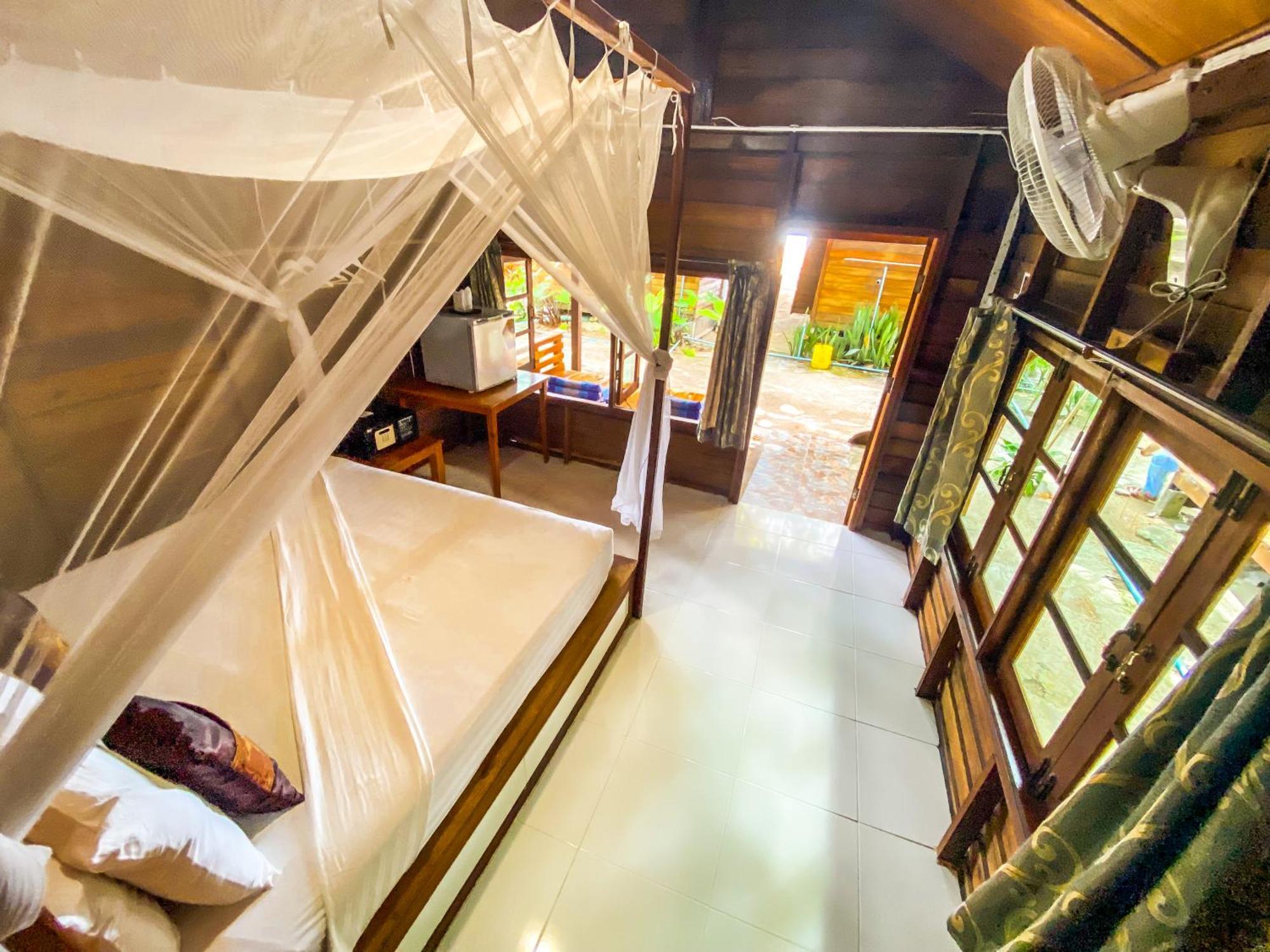 Lipe Beach Resort Resort