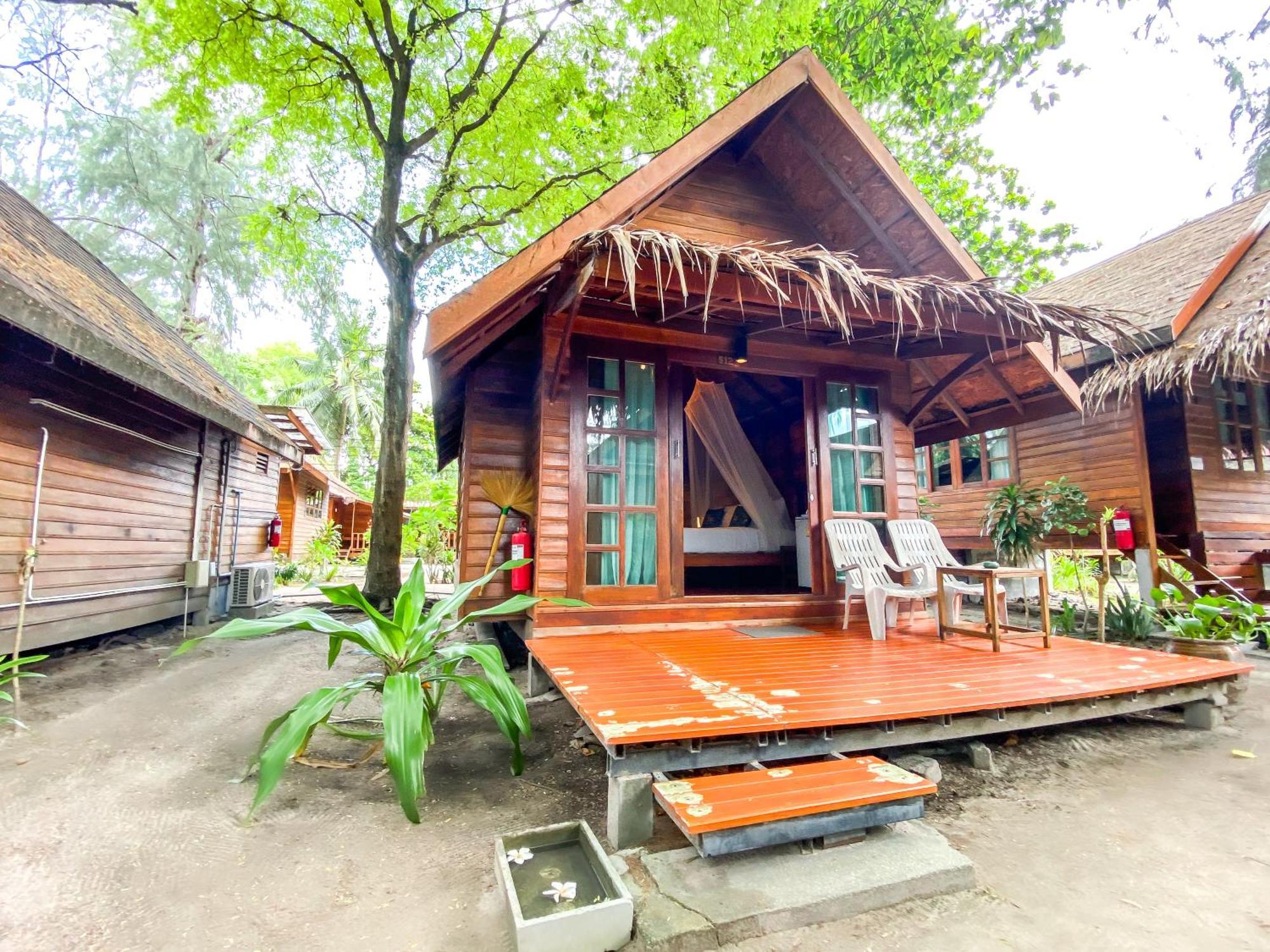 Lipe Beach Resort Resort