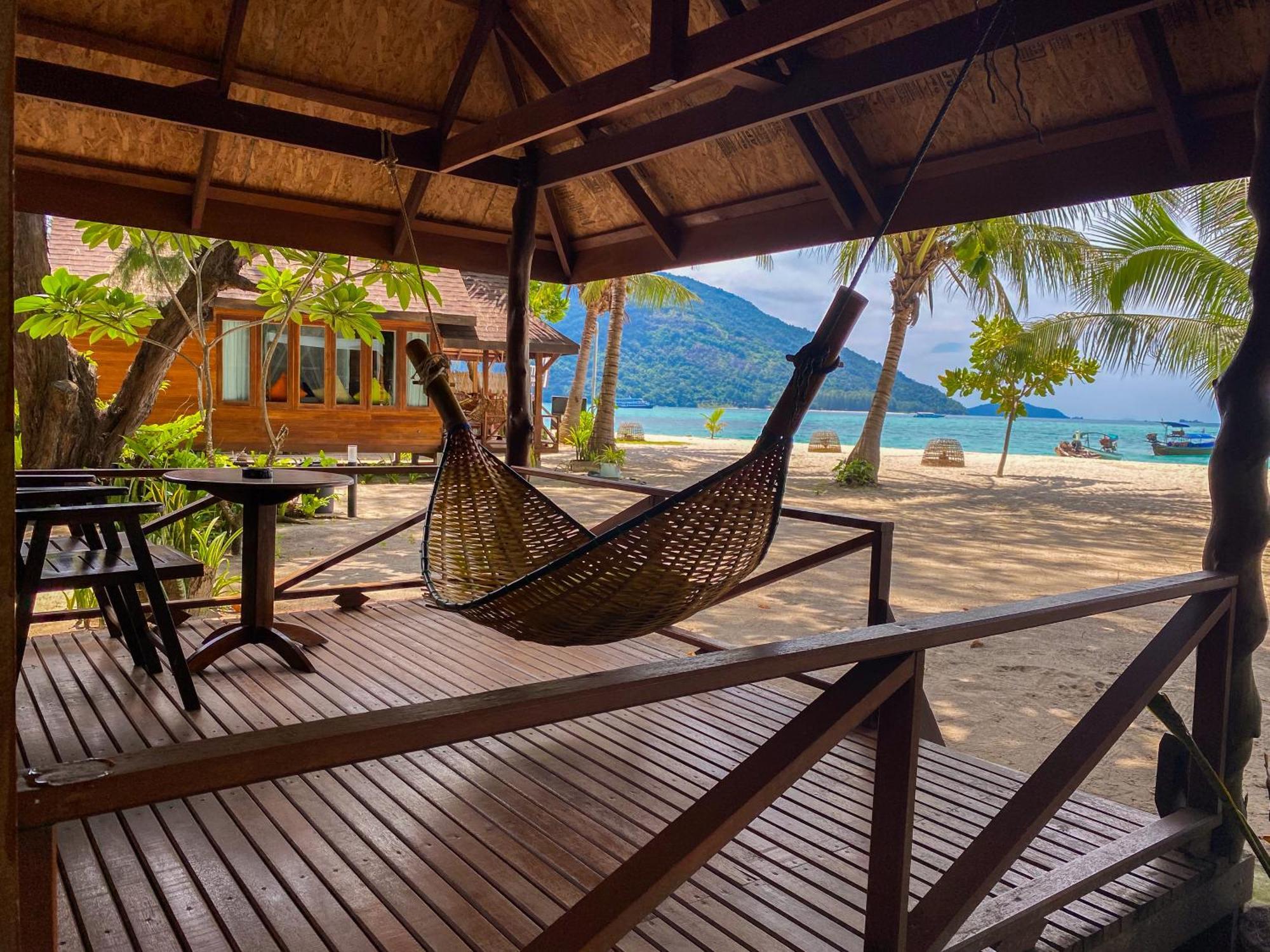 Lipe Beach Resort