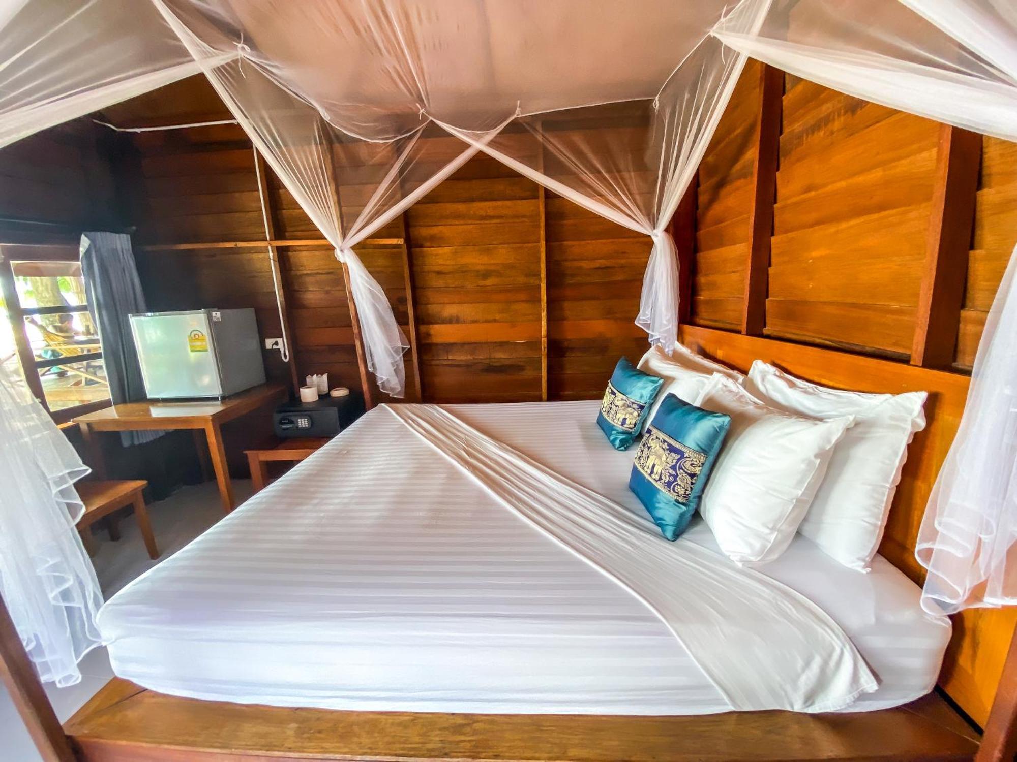 Lipe Beach Resort Koh Lipe