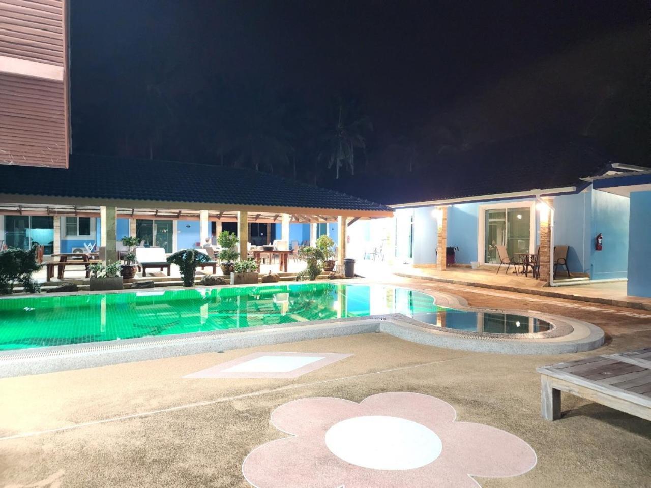 Blue Resort Bang Saphan Noi