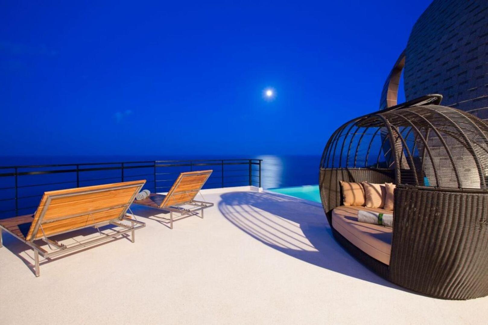 Peak - Award Winning Luxury Two * Chaweng (Koh Samui)