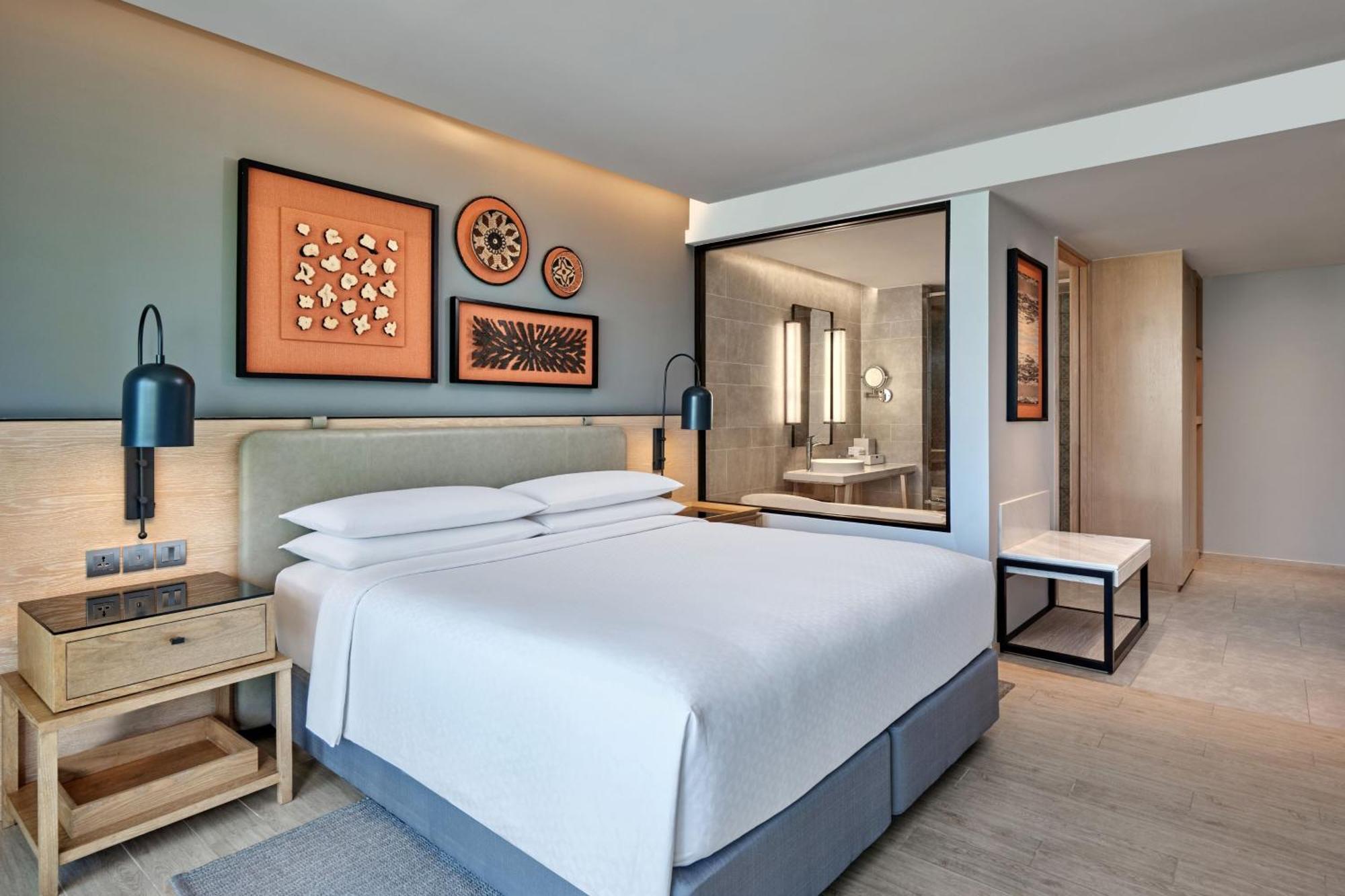 Four Points By Sheraton Phuket Hotel