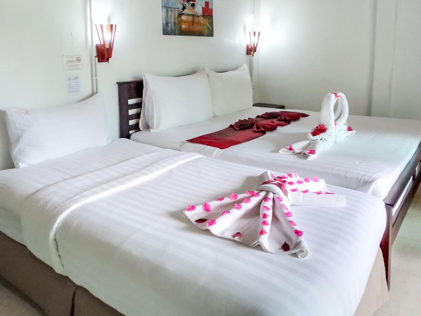 Chareena Garden 3*